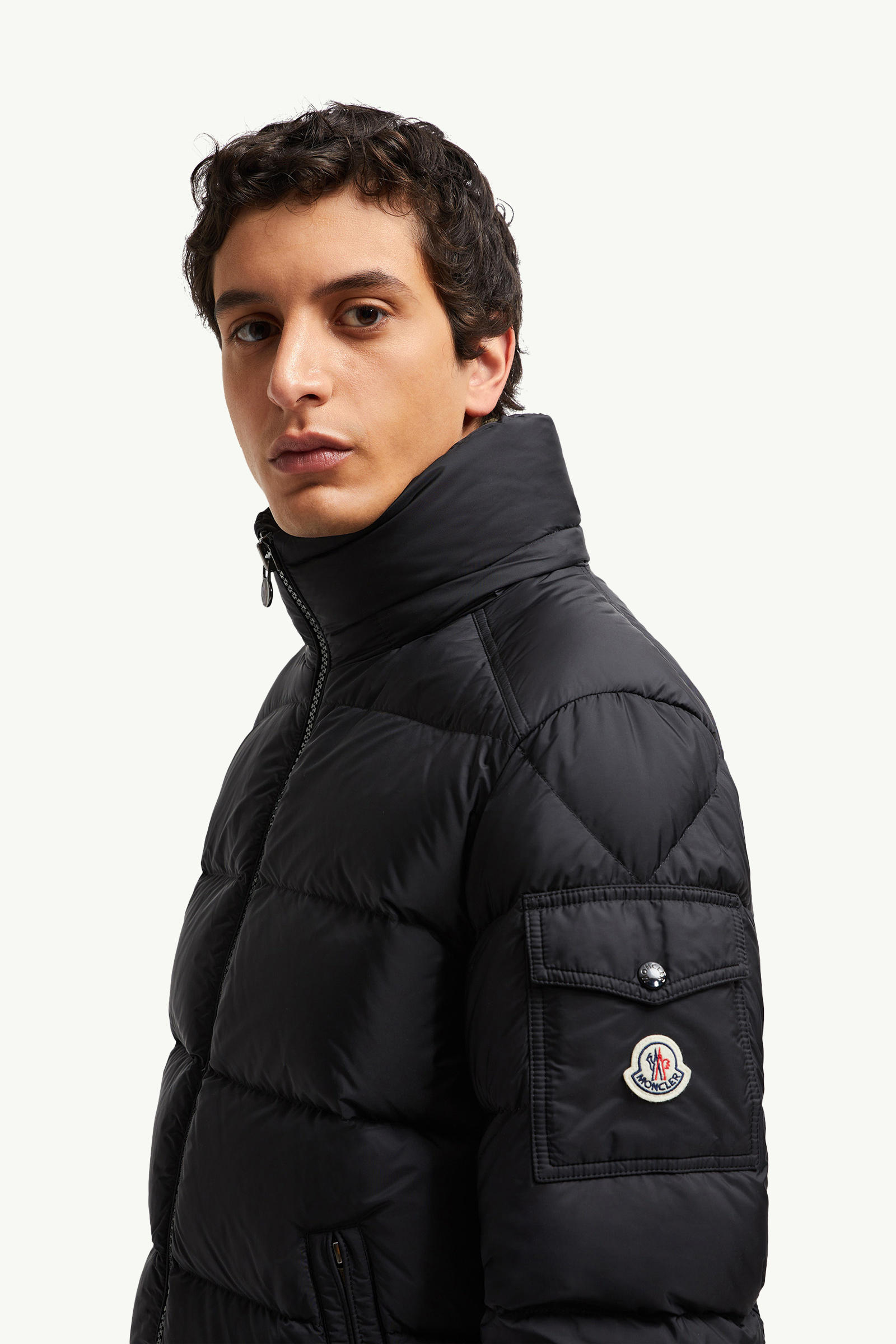 Mayaf Hooded Short Down Jacket Men Black Moncler 6