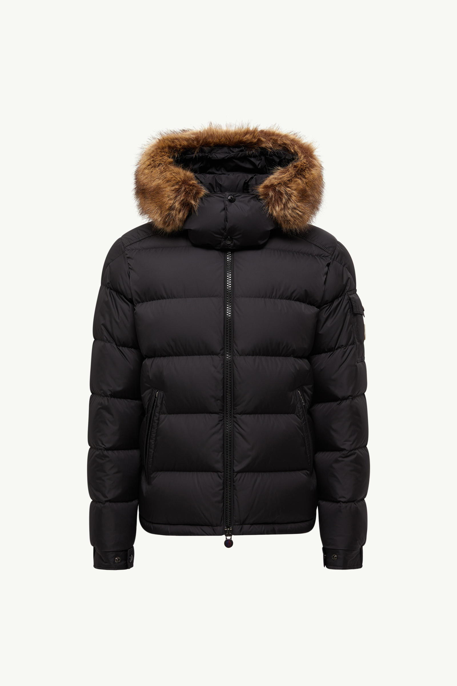 https://moncler-cdn.thron.com/api/v1/content-delivery/shares/dpx6uv/contents/K20911A002705968E999_F/image/K20911A002705968E999_F