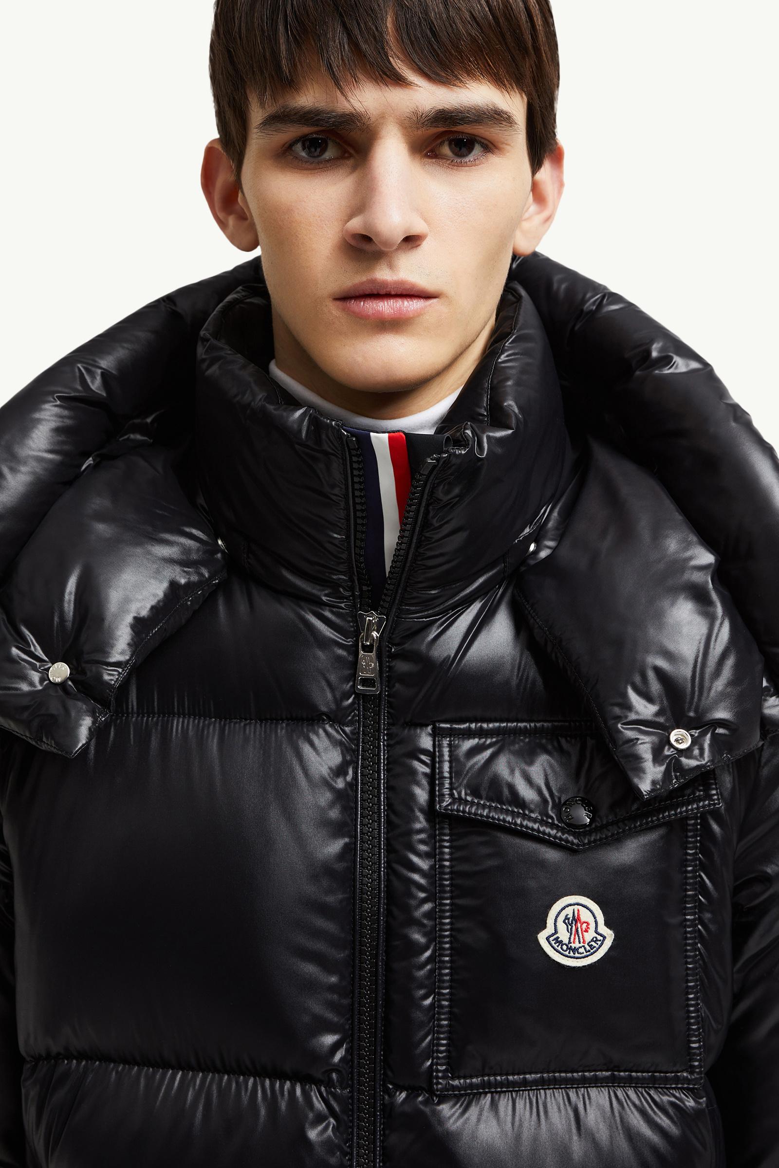 Montbeliard Hooded Short Down Jacket Men Black Moncler 1