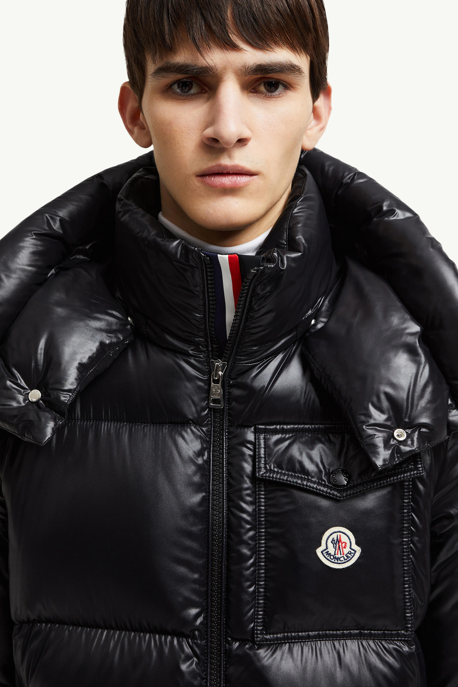 Montbeliard Hooded Short Down Jacket Men Black Moncler 1