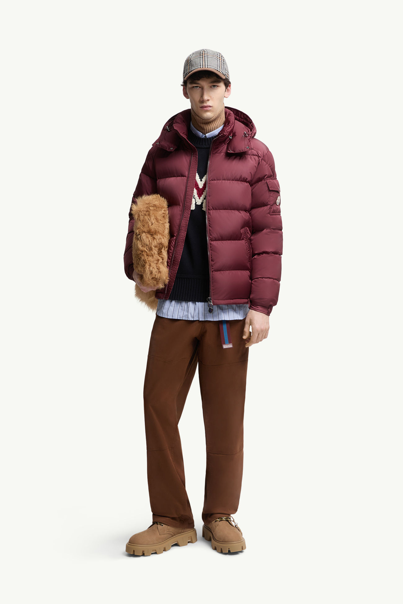 バーガンディー Moncler Mayaショートダウンジャケット : ショート 