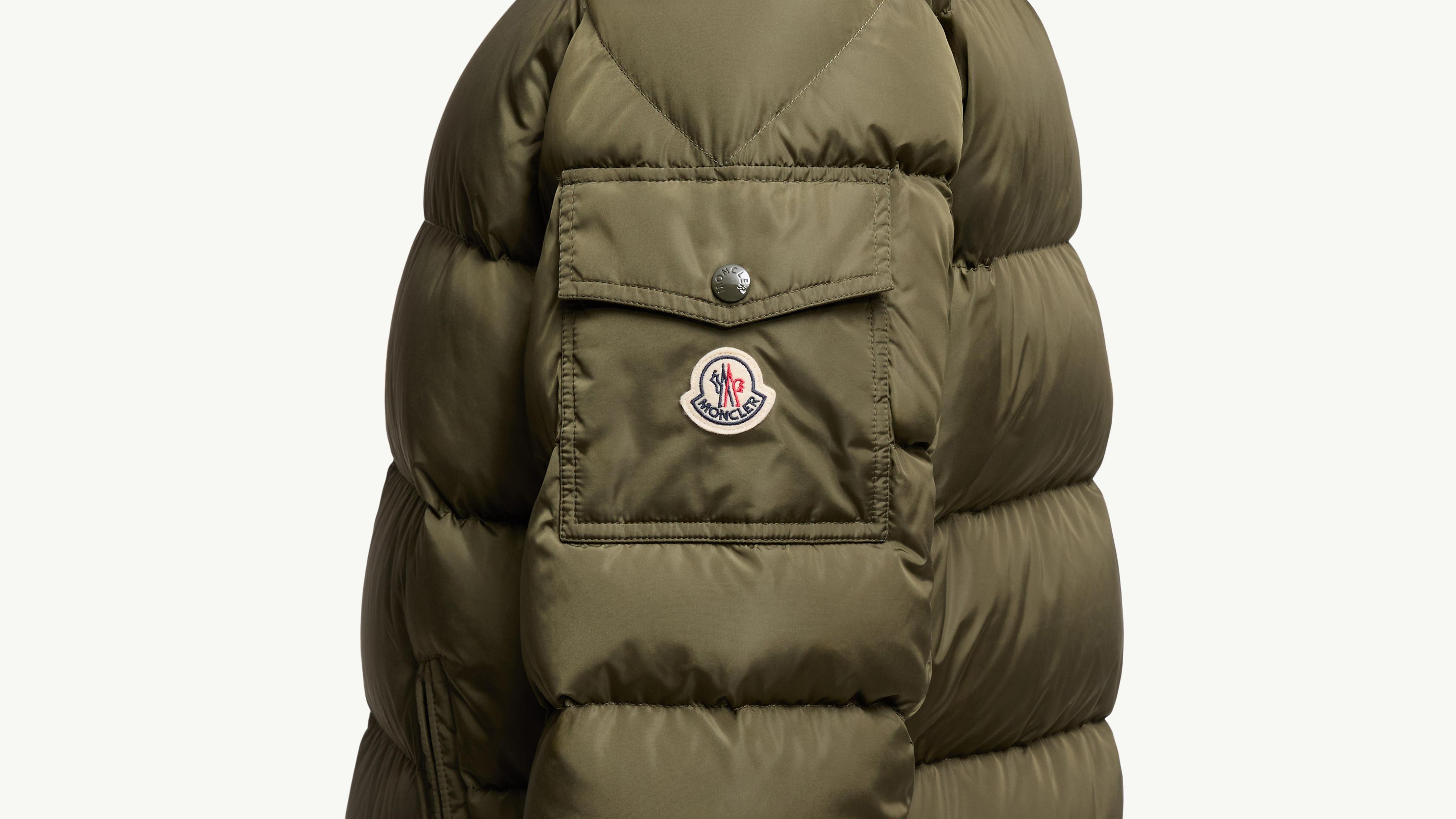 オリーブグリーン Moncler Mayaショートダウンジャケット : ショート オリーブグリーン Moncler Mayaショートダウンジャケット : ショート