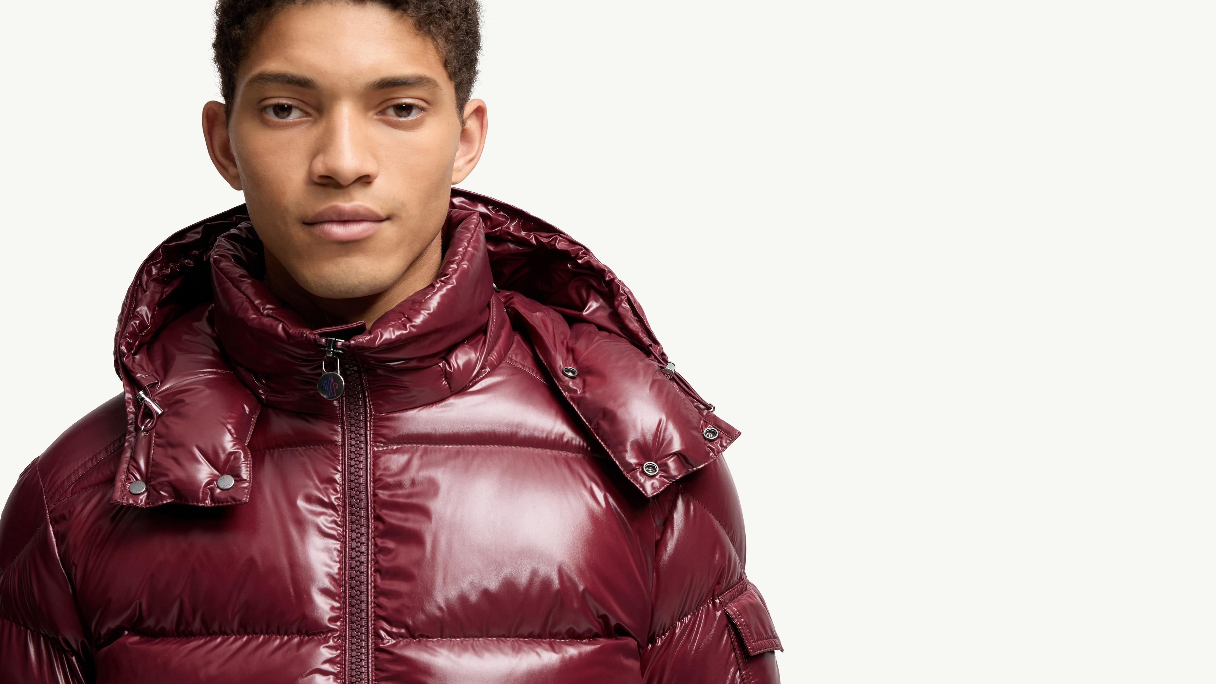 バーガンディー Moncler Mayaショートダウンジャケット : ショート