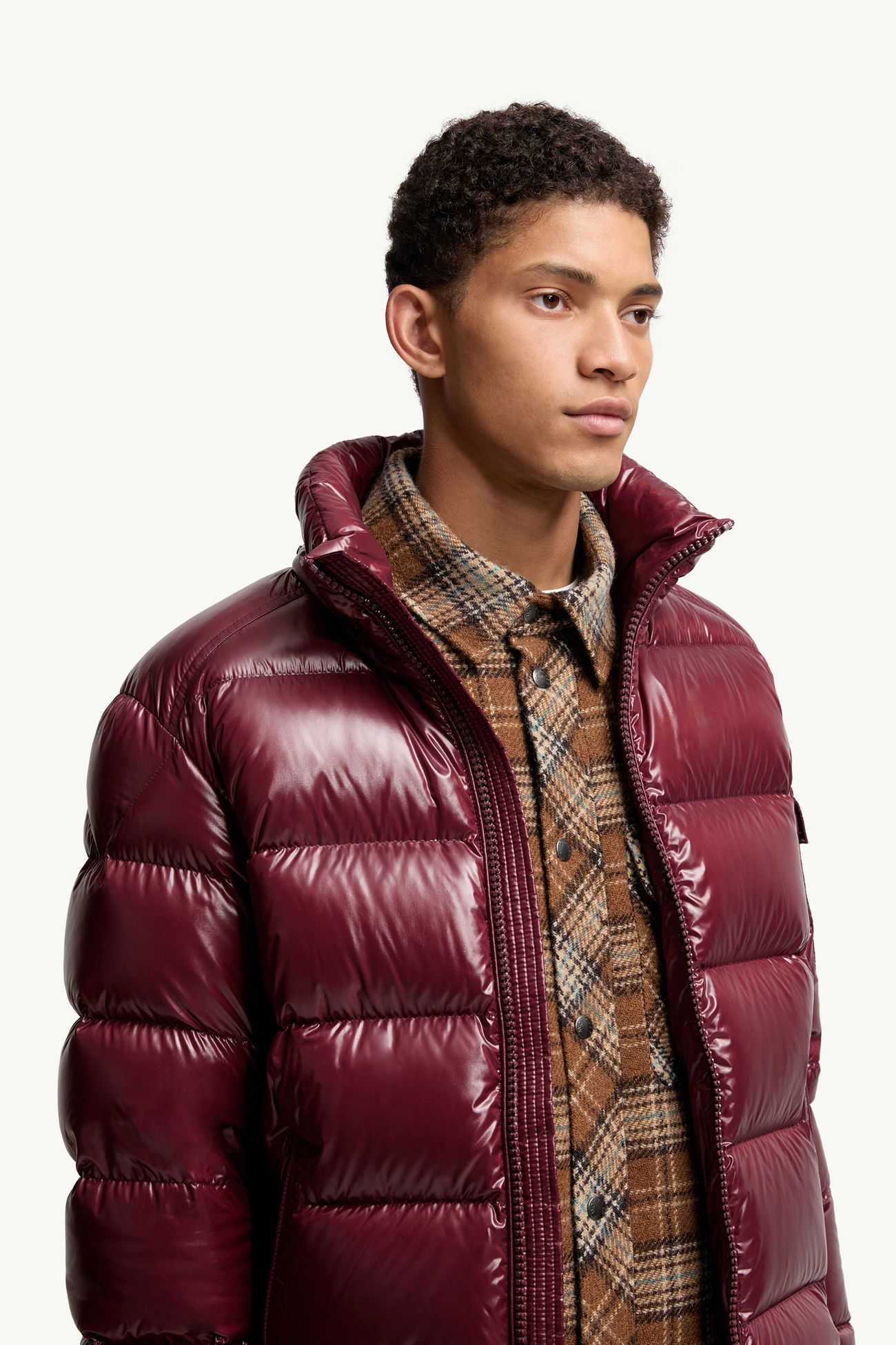 Moncler Maya kurze Daunenjacke mit Kapuze Herren Burgunderrot Moncler 5