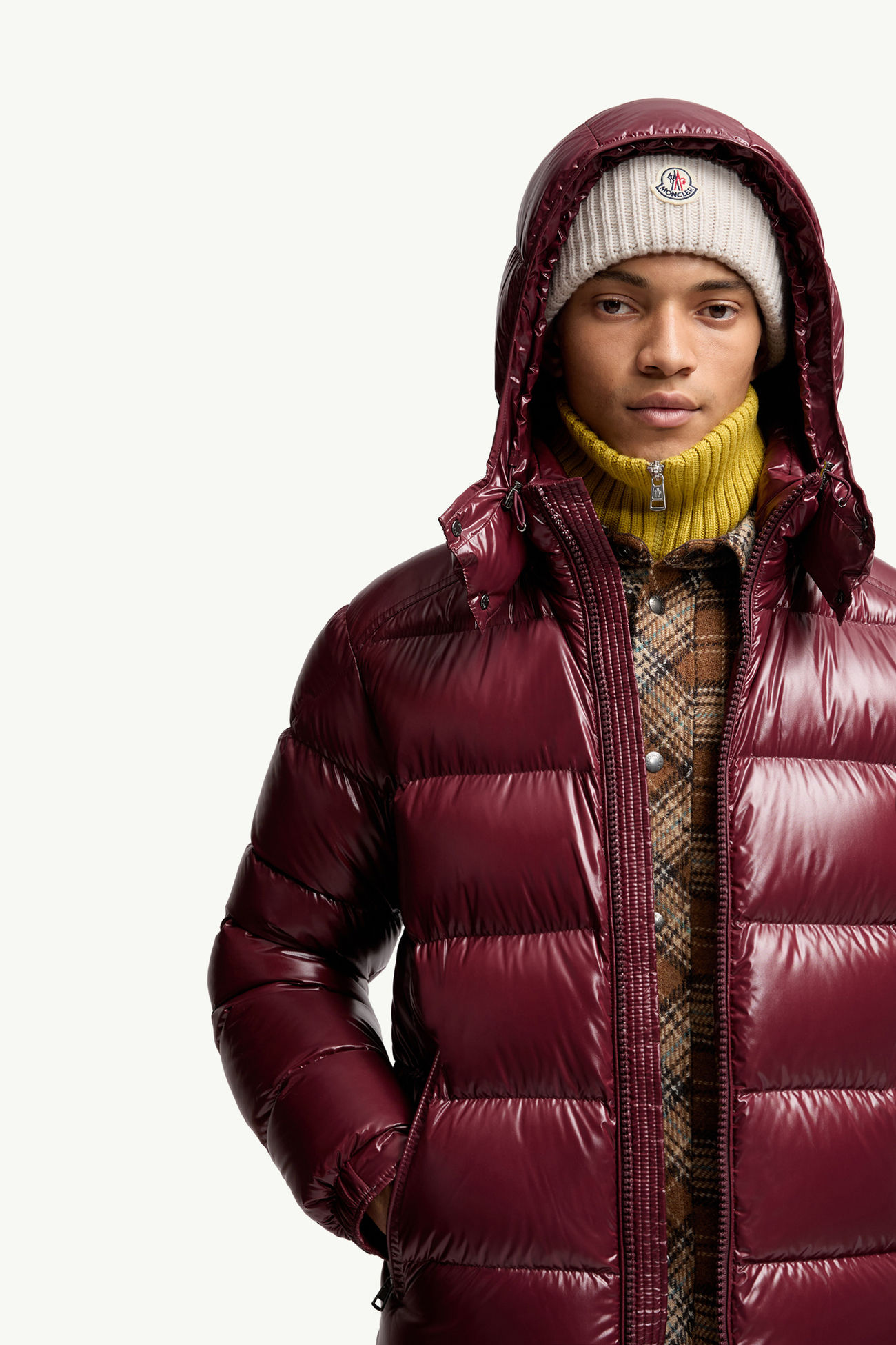 Moncler Maya kurze Daunenjacke mit Kapuze Herren Burgunderrot Moncler 7