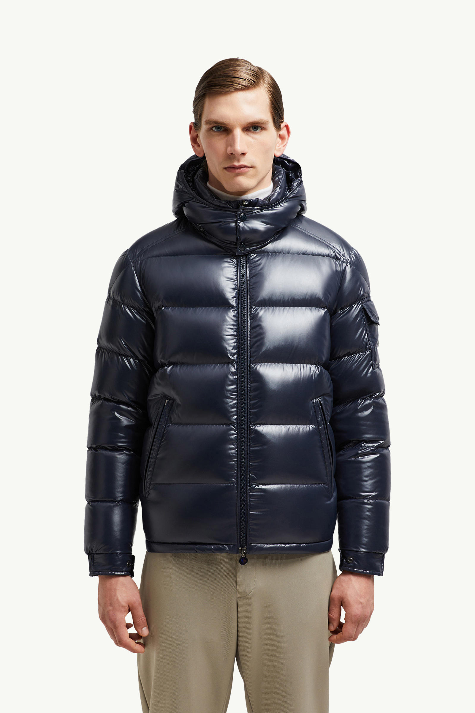 Moncler Maya男士连帽短款羽绒夹克外套 男士 海军蓝色 Moncler 3