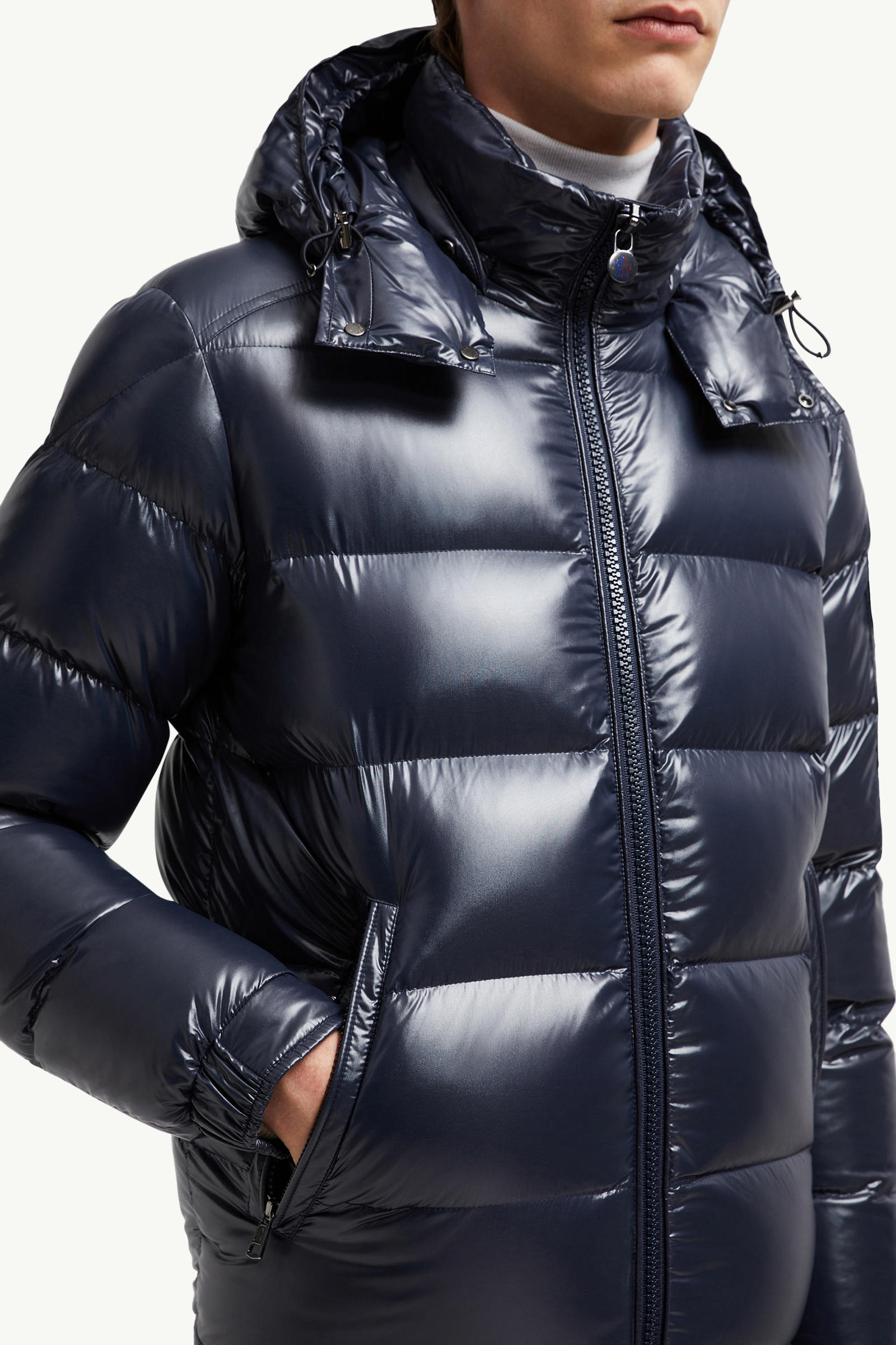 Moncler Maya男士连帽短款羽绒夹克外套 男士 海军蓝色 Moncler 5