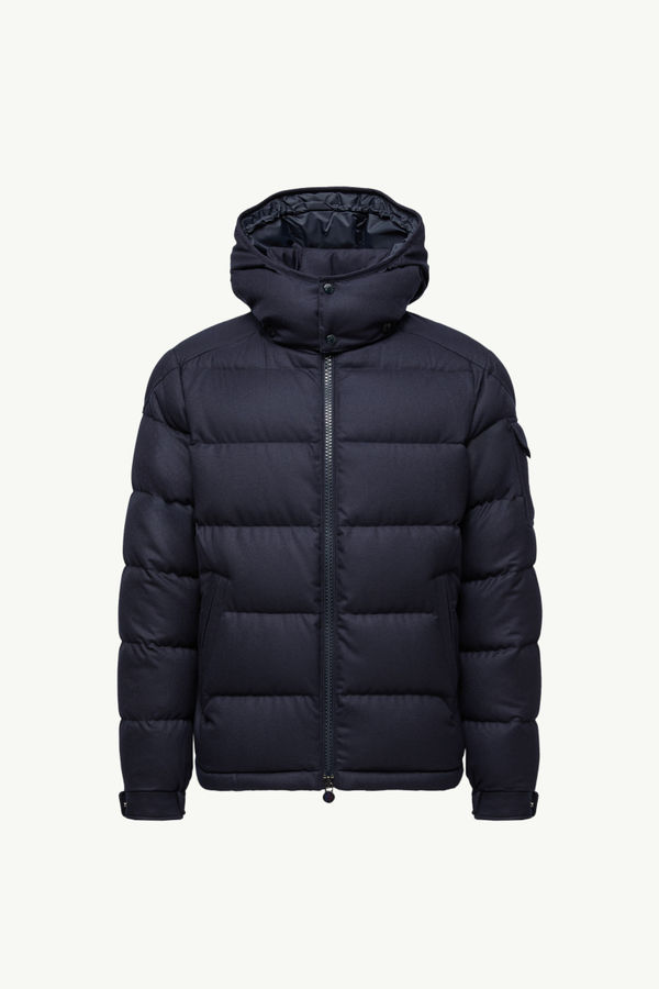 https://moncler-cdn.thron.com/api/v1/content-delivery/shares/dpx6uv/contents/K20911A5370054272742_F/image/K20911A5370054272742_F