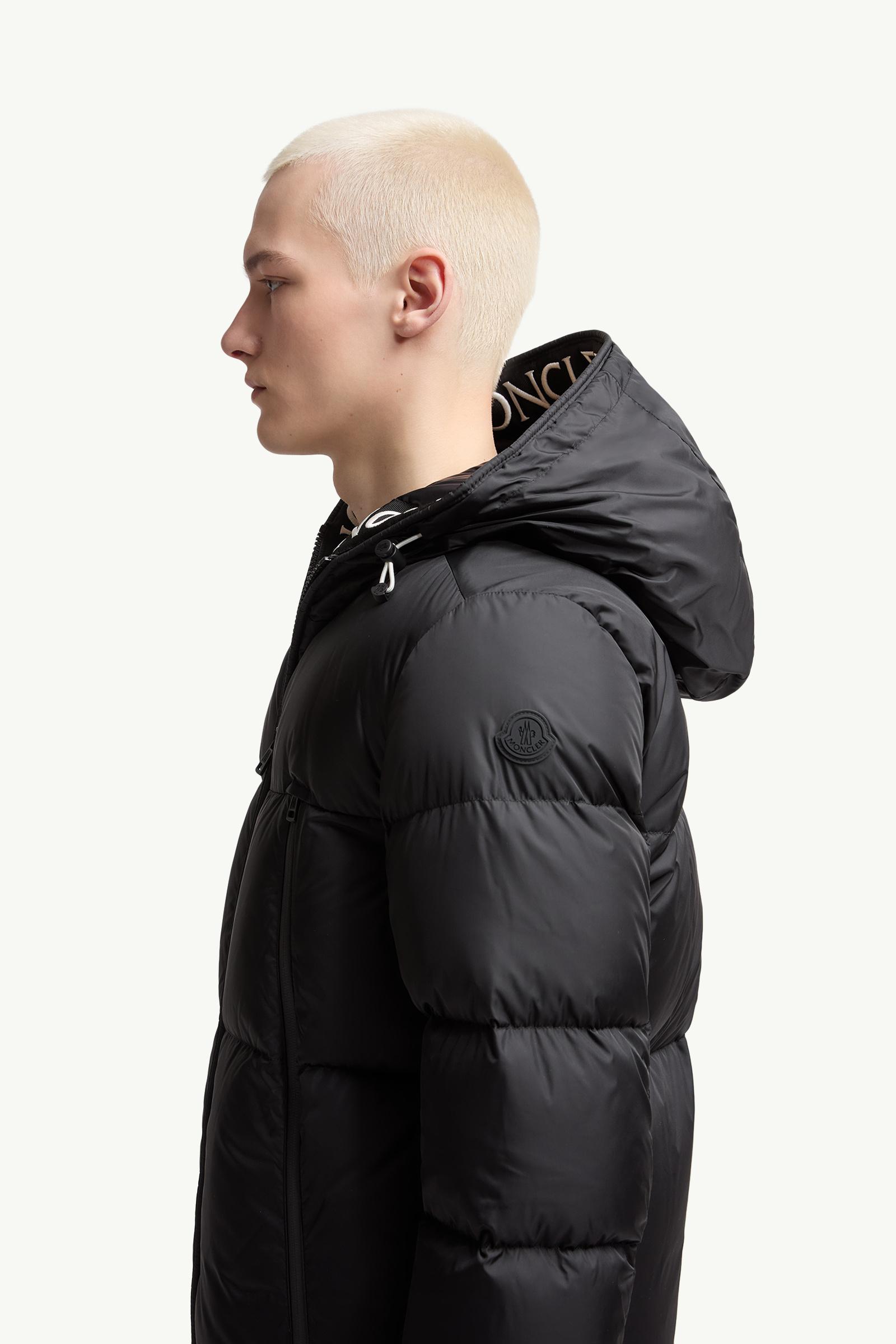 Montcla 후드 쇼트 다운 재킷 남성 블랙 Moncler 1