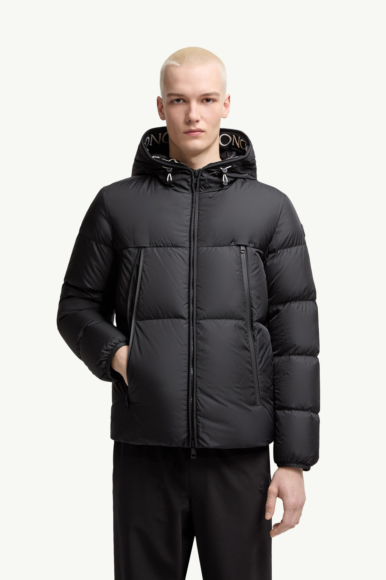 Montcla連帽短身羽絨外套 男士 黑色 Moncler 3