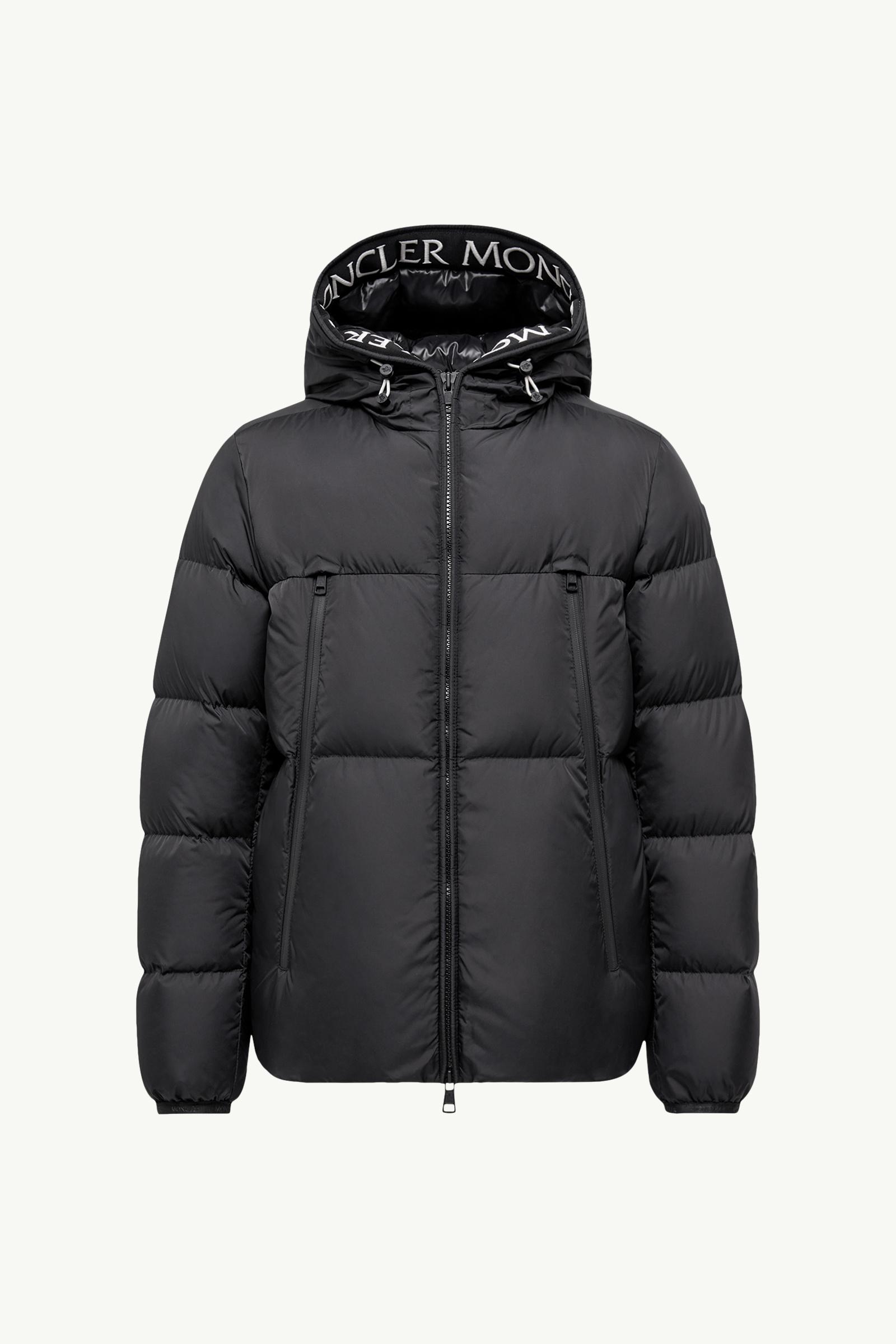 モンクレールMONTCLA(モンクラ)フーデッドダウン正規品ブラック1 美品□21-22AW MONCLER⁄モンクレール ロゴ刺繍デザイン MONTCLA