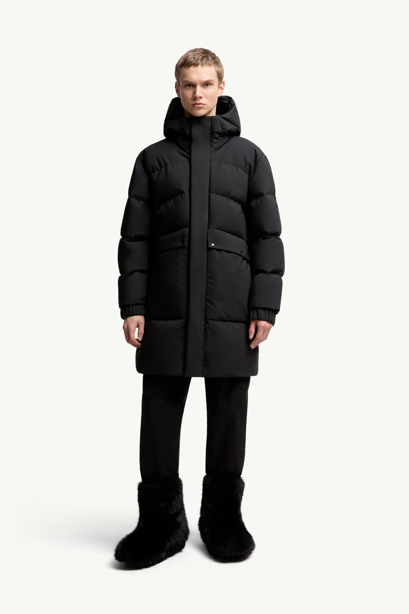 Avioth連帽長身羽絨外套 男士 黑色 Moncler 3