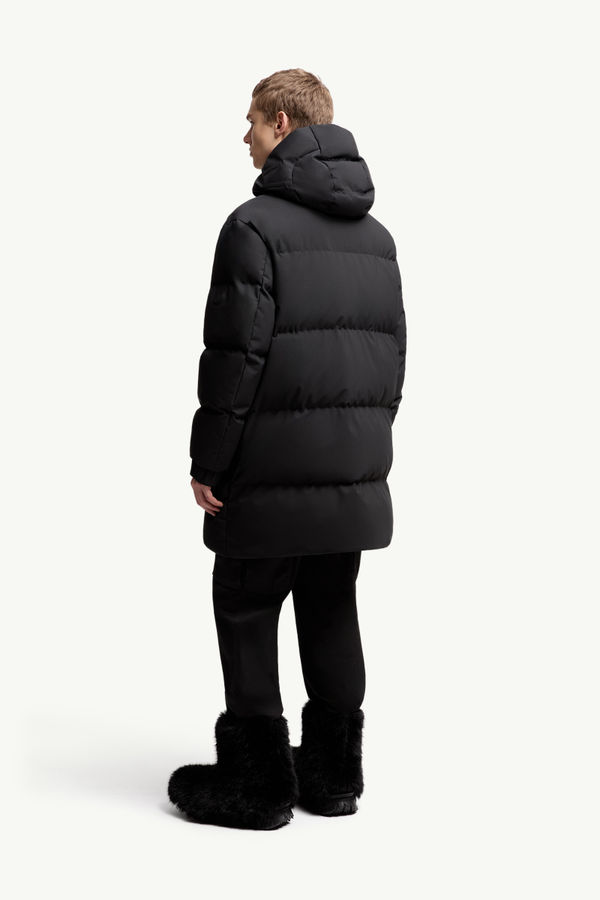 Avioth男士连帽长款羽绒夹克外套 男士 黑色 Moncler 4