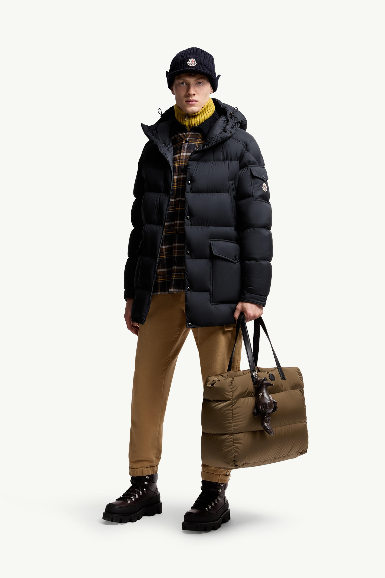 Bretagne Hooded Short Down Jacket Men Navy Blue Moncler 0