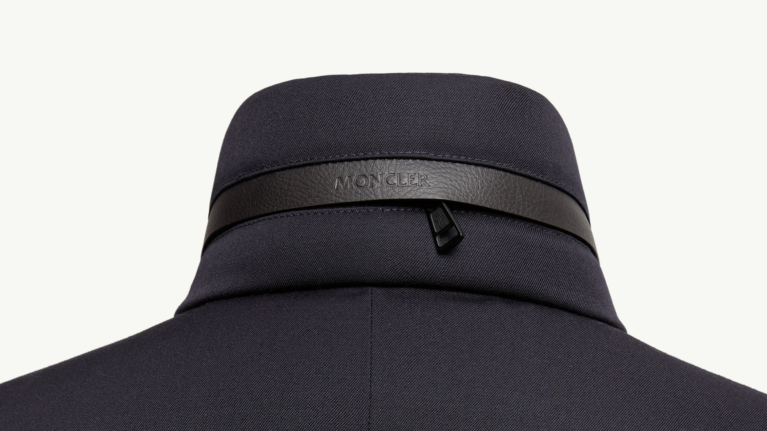 Slide 1 - 拉出式風帽