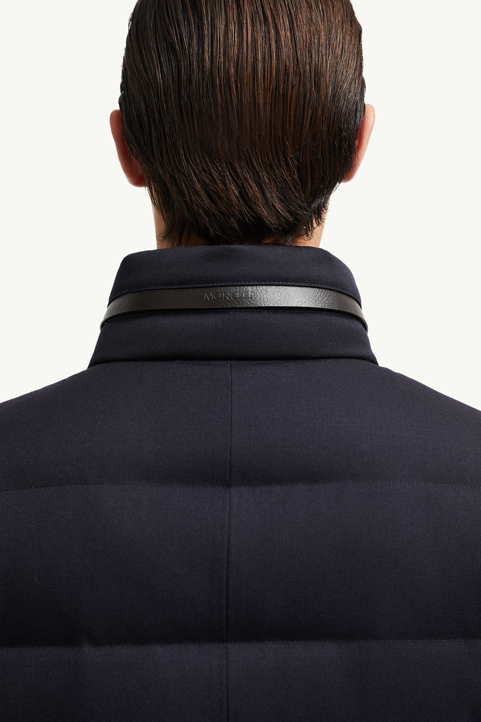 Plumífero largo con capucha Vallonpierre Hombre Azul Noche Moncler 8
