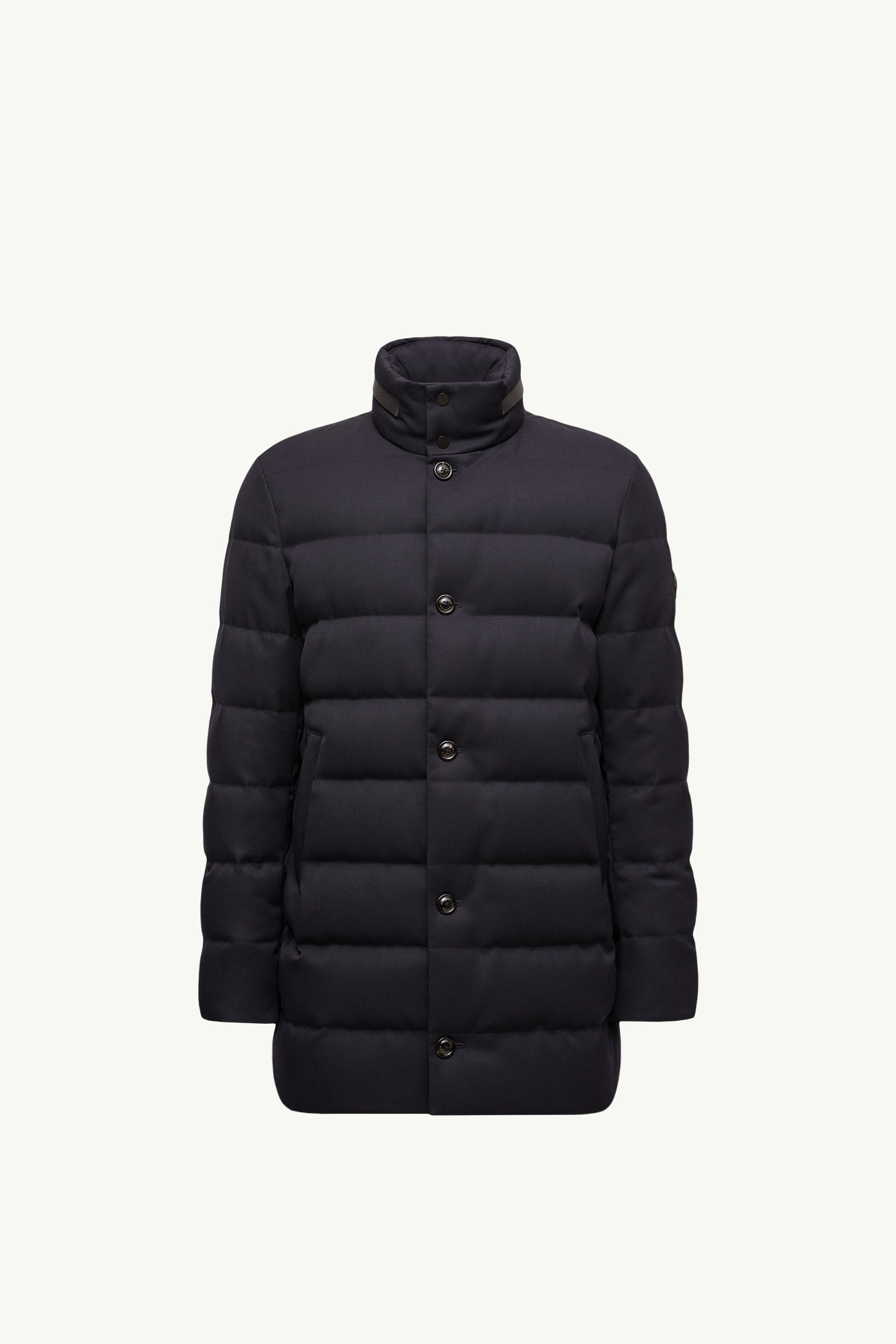 https://moncler-cdn.thron.com/api/v1/content-delivery/shares/dpx6uv/contents/K20911C0001554ANL778_F/image/K20911C0001554ANL778_F