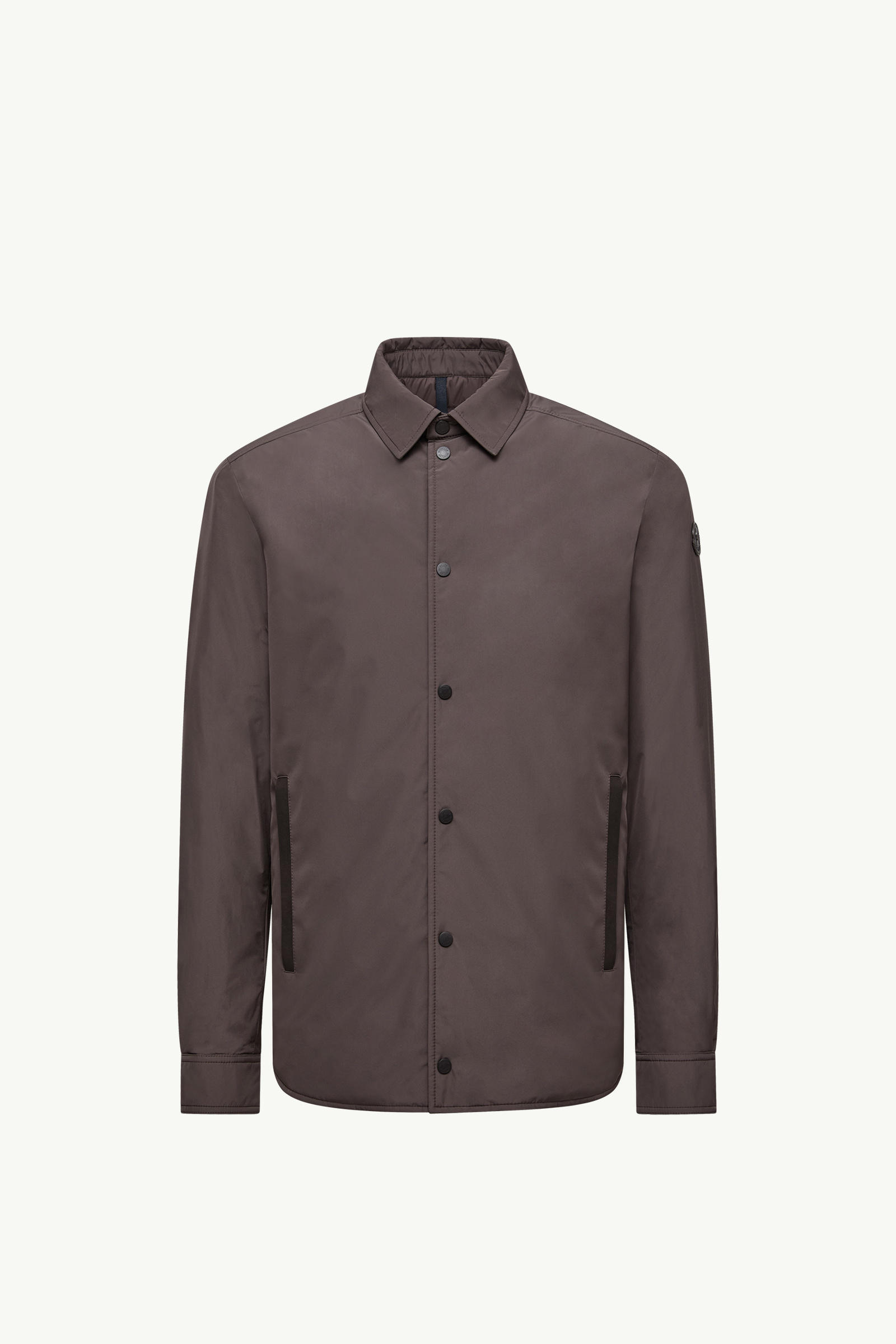 https://moncler-cdn.thron.com/api/v1/content-delivery/shares/dpx6uv/contents/K20911G00009597Y3243_F/image/K20911G00009597Y3243_F