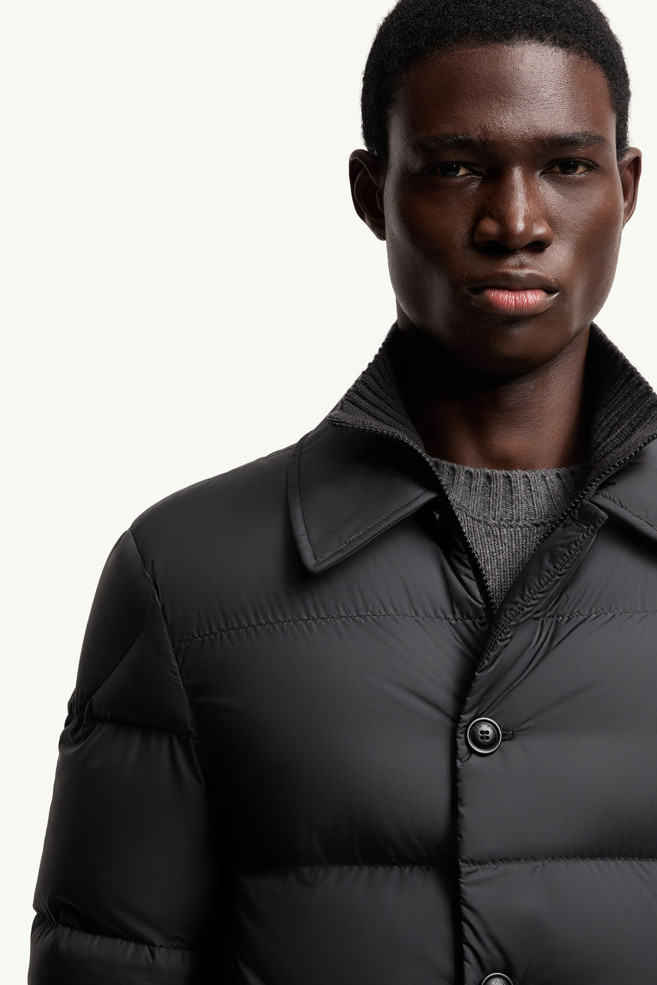 黑色Pres男士羽绒衬衫式夹克外套- 短款羽绒服for 男装| Moncler SG