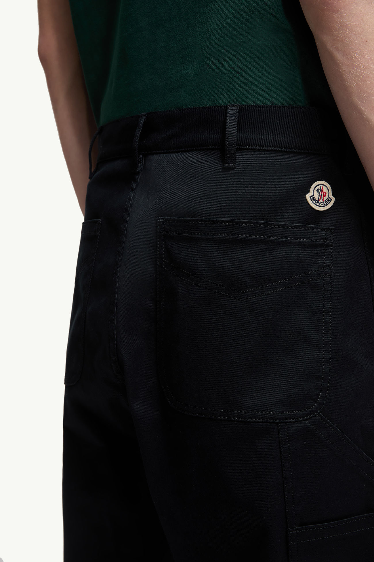 Pantaloni in gabardine di cotone Uomo Blu Navy Moncler 6