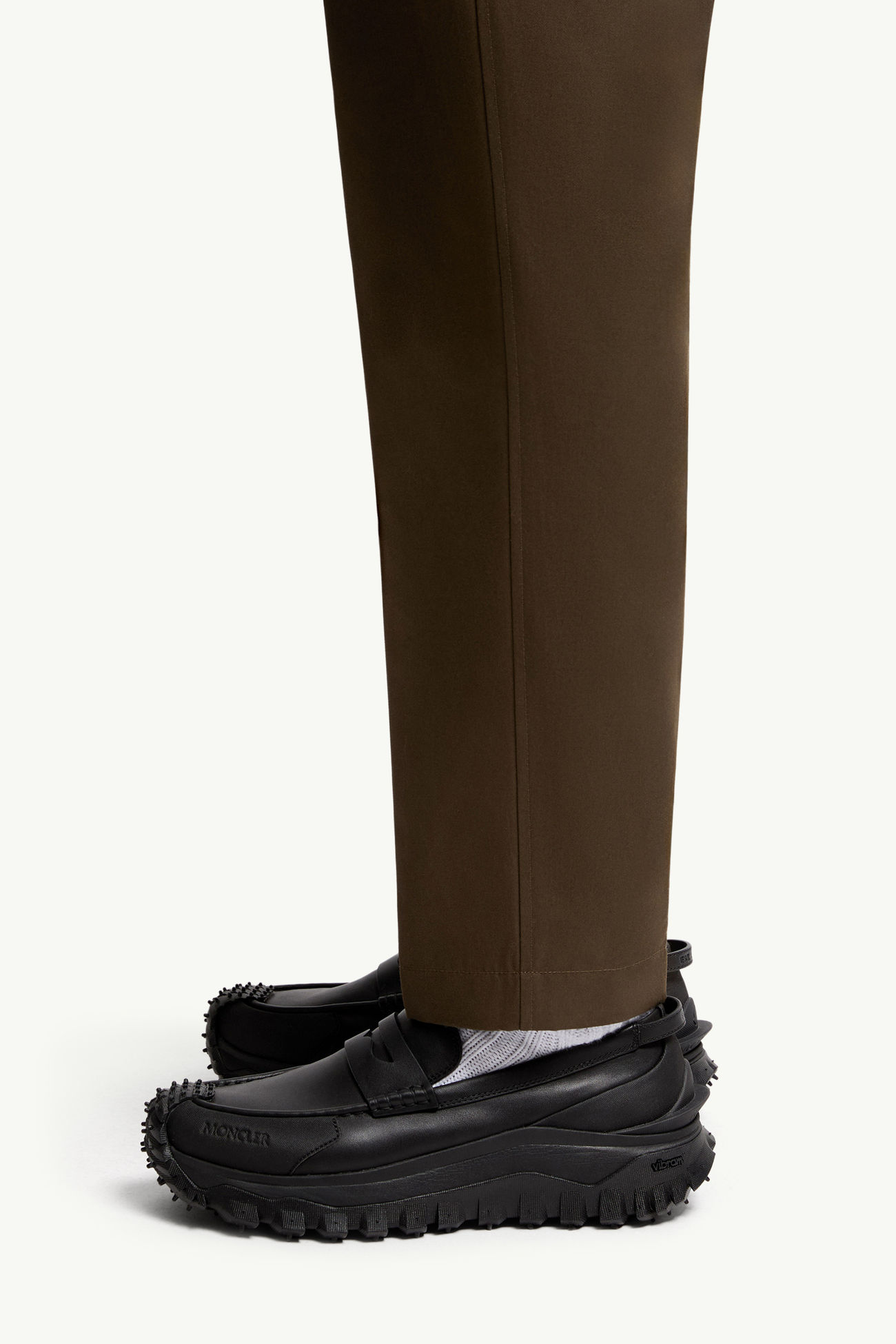Pantalon en gabardine Hommes Vert Olive Moncler 1