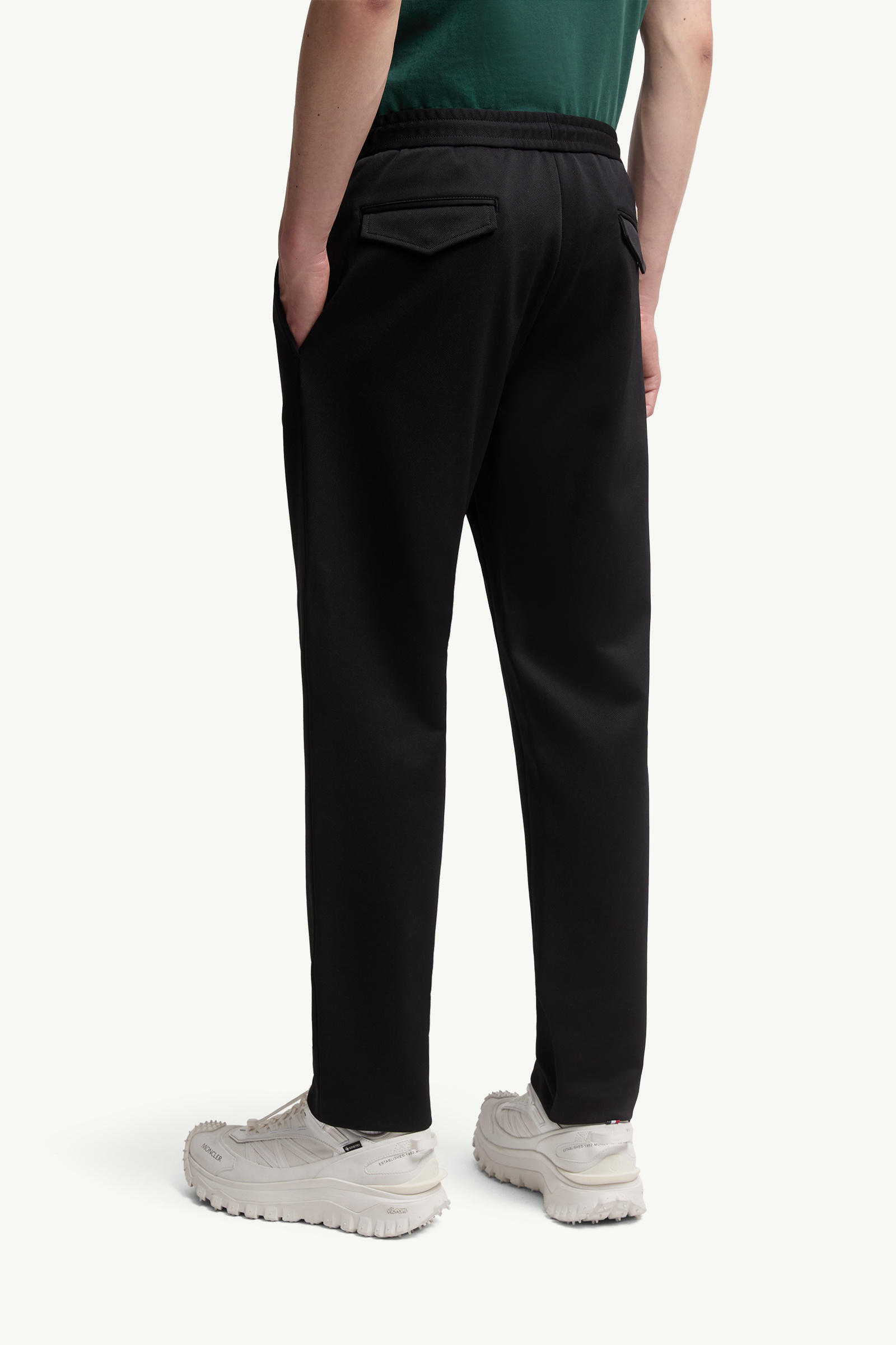 Logo Jogging Trousers Men Black Moncler 4