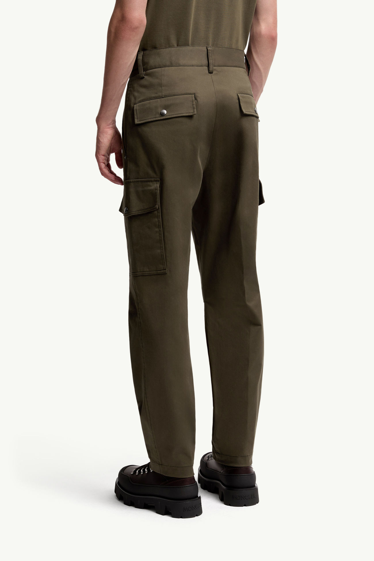 Pantaloni cargo in gabardine Uomo Verde Oliva Moncler 4