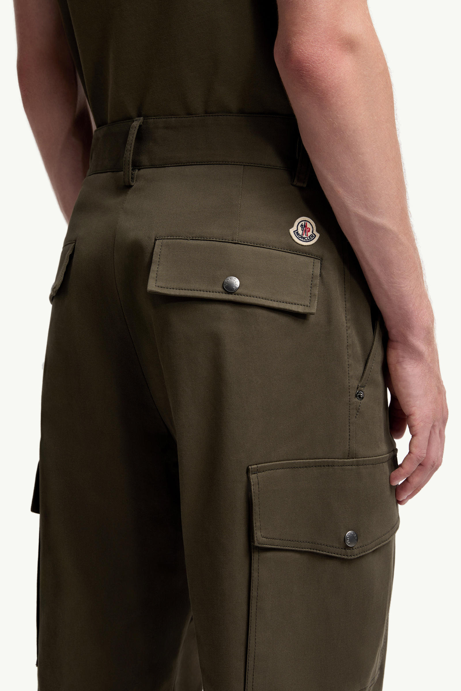 Cargohose aus Baumwoll-Gabardine Herren Olivgrün Moncler 5