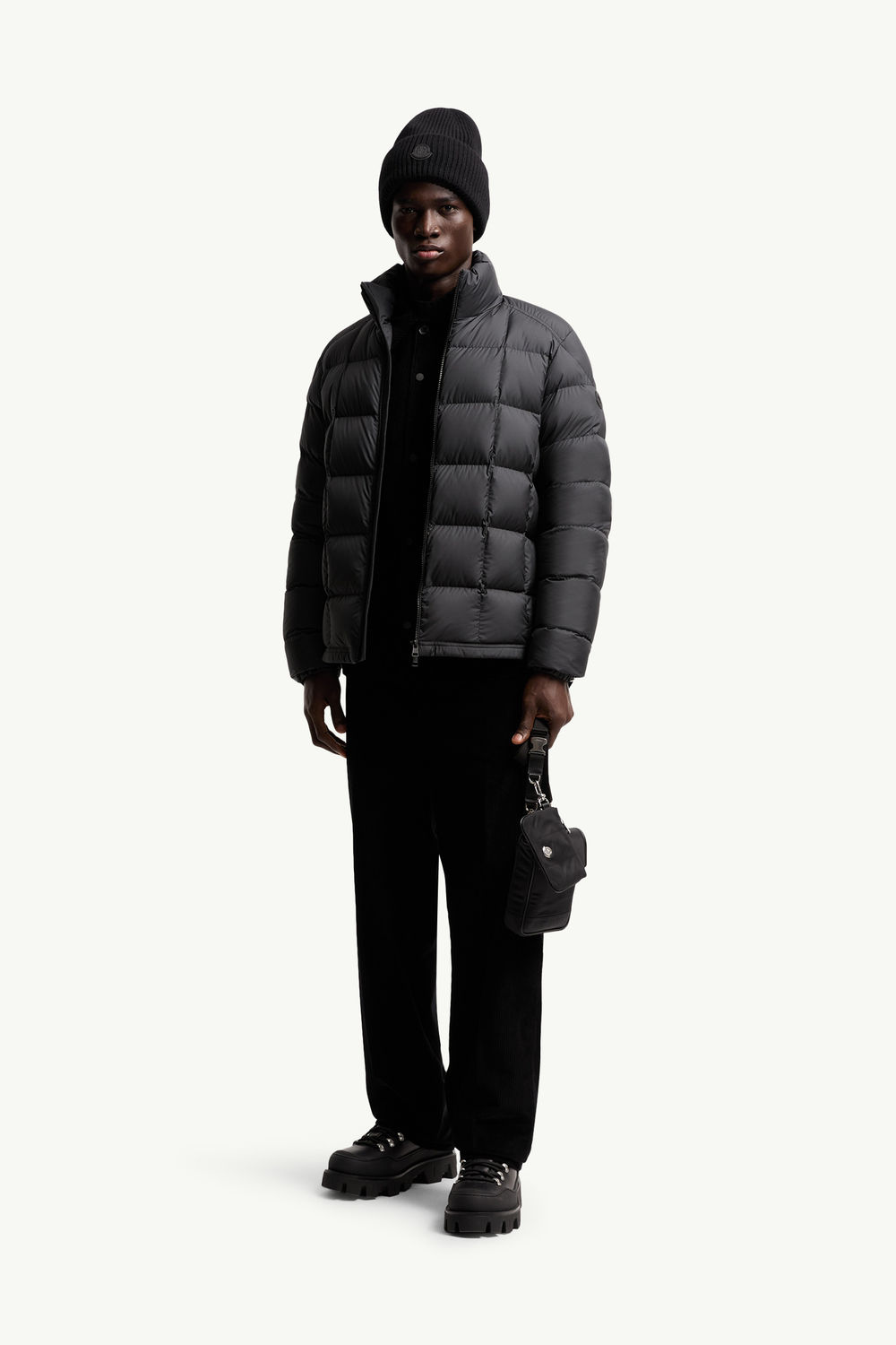 Pantaloni Sartoriali in Velluto a Coste Uomo Nero Moncler 0
