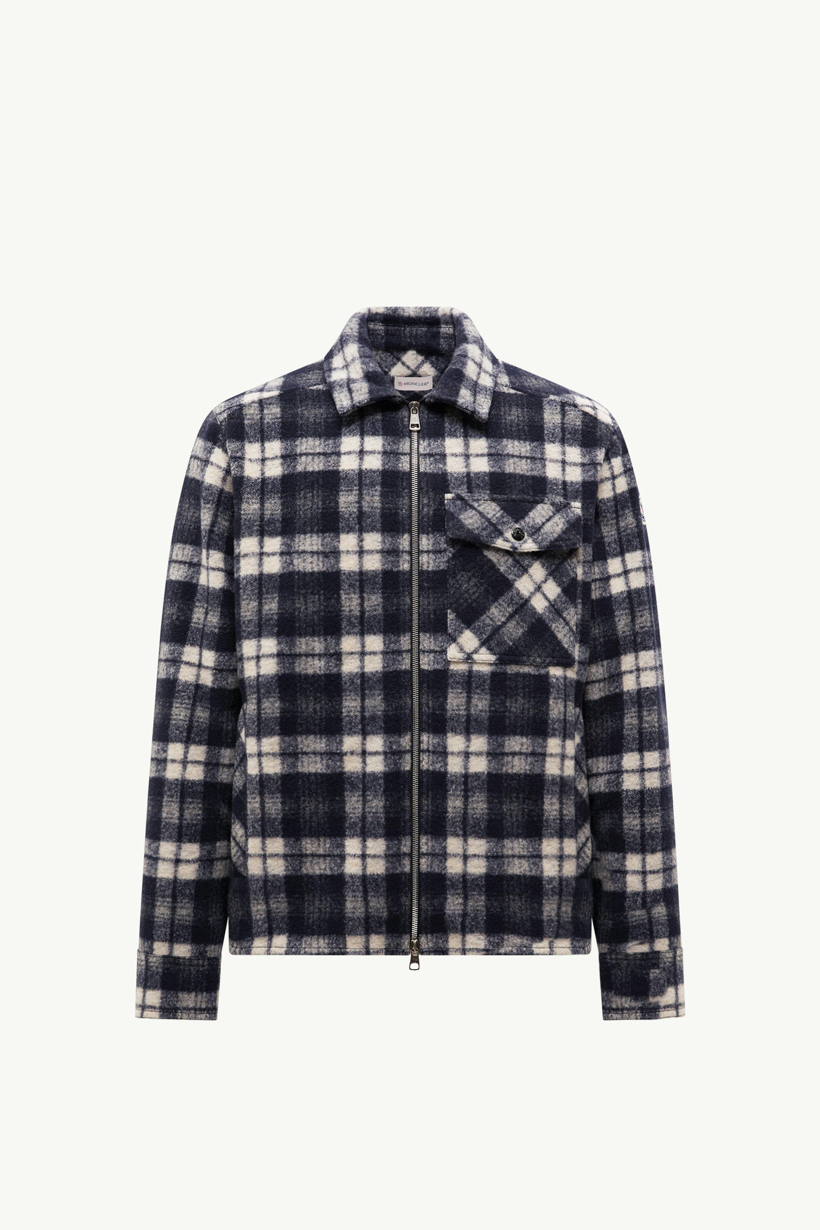 https://moncler-cdn.thron.com/api/v1/content-delivery/shares/dpx6uv/contents/K20912F0001989B55F90_F/image/K20912F0001989B55F90_F