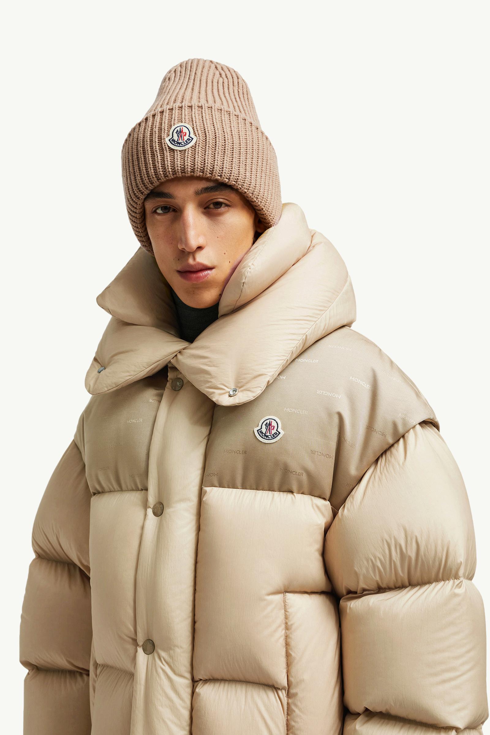 Moncler アイボリー ベージュ ファー付きニット帽 めっちゃ変わる 