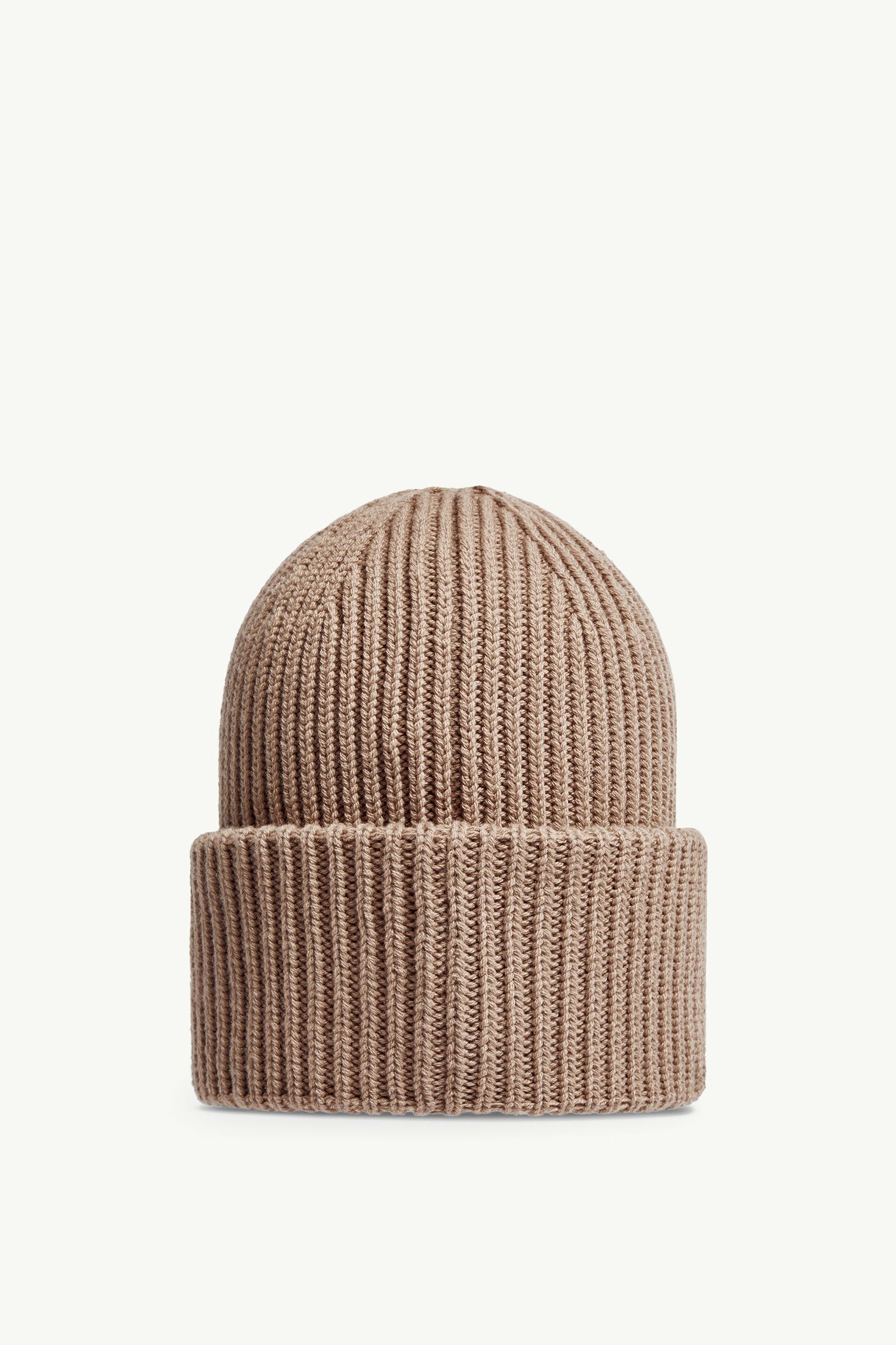 モンクレール　ニット帽　新品未使用　ベージュ MONCLER 【並行輸入品】モンクレール ニット帽 レディース