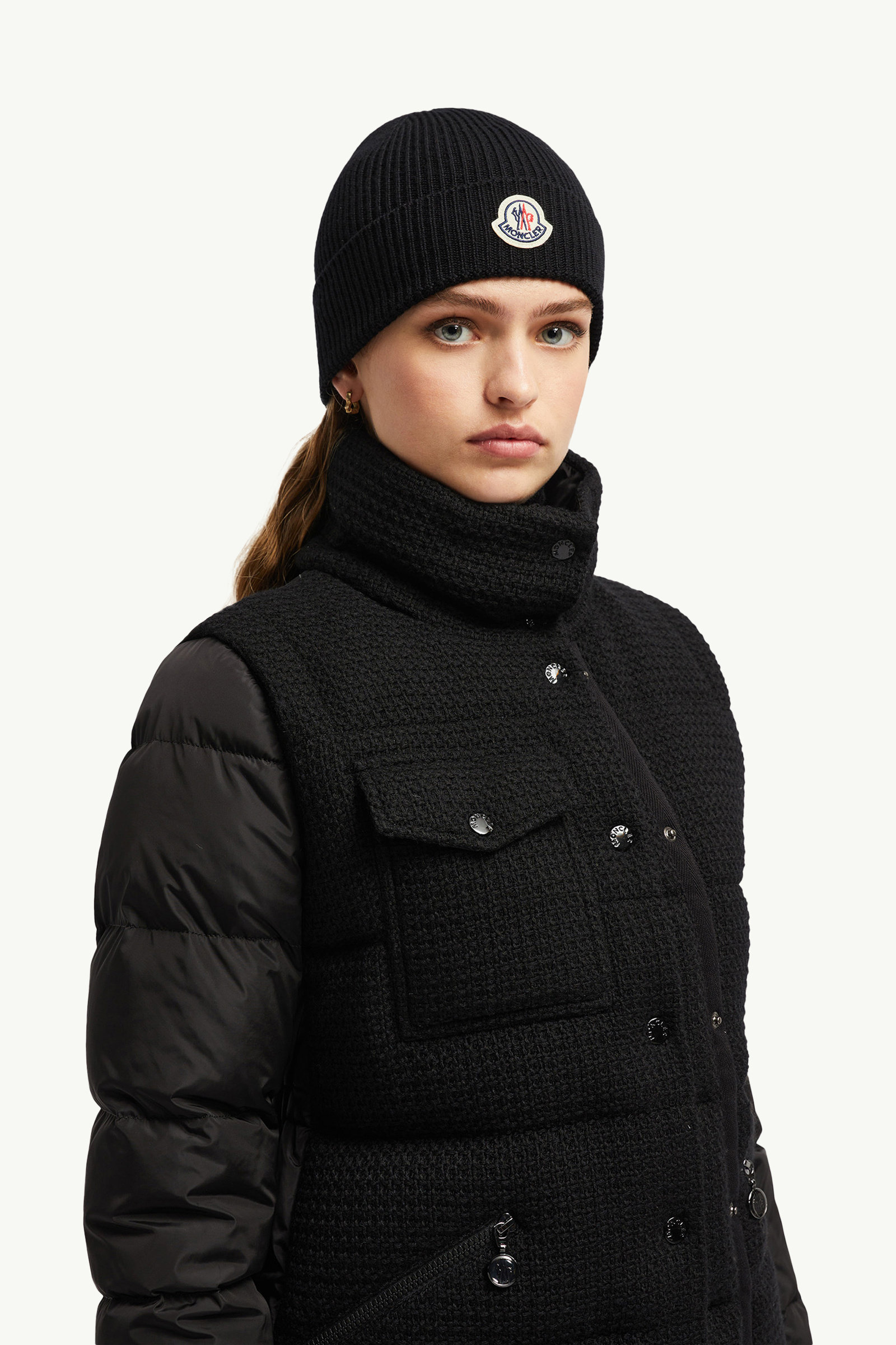 Wool Beanie Gender Neutral Black Moncler 4