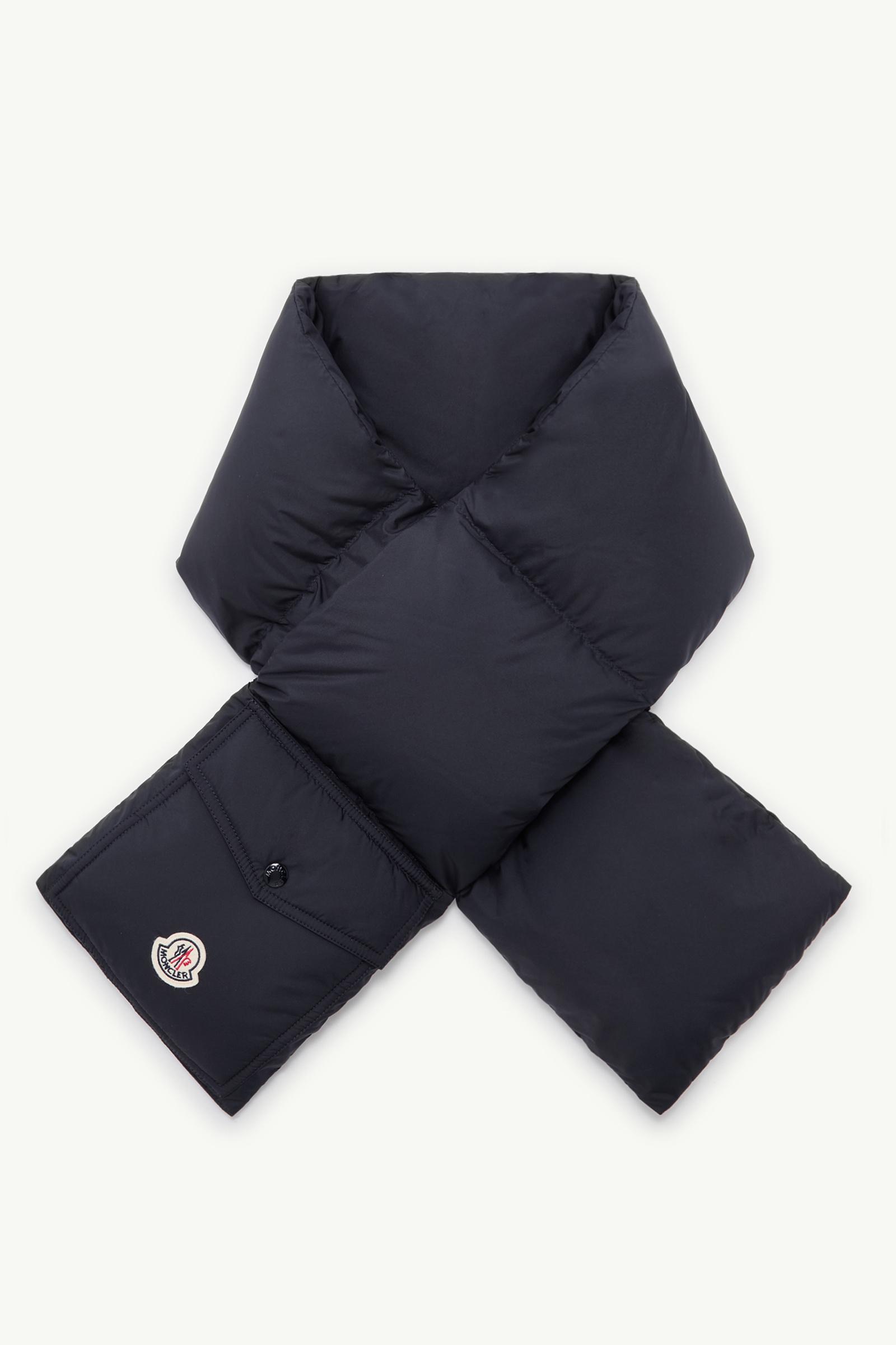 Down Packable Scarf_findInBoutique_image