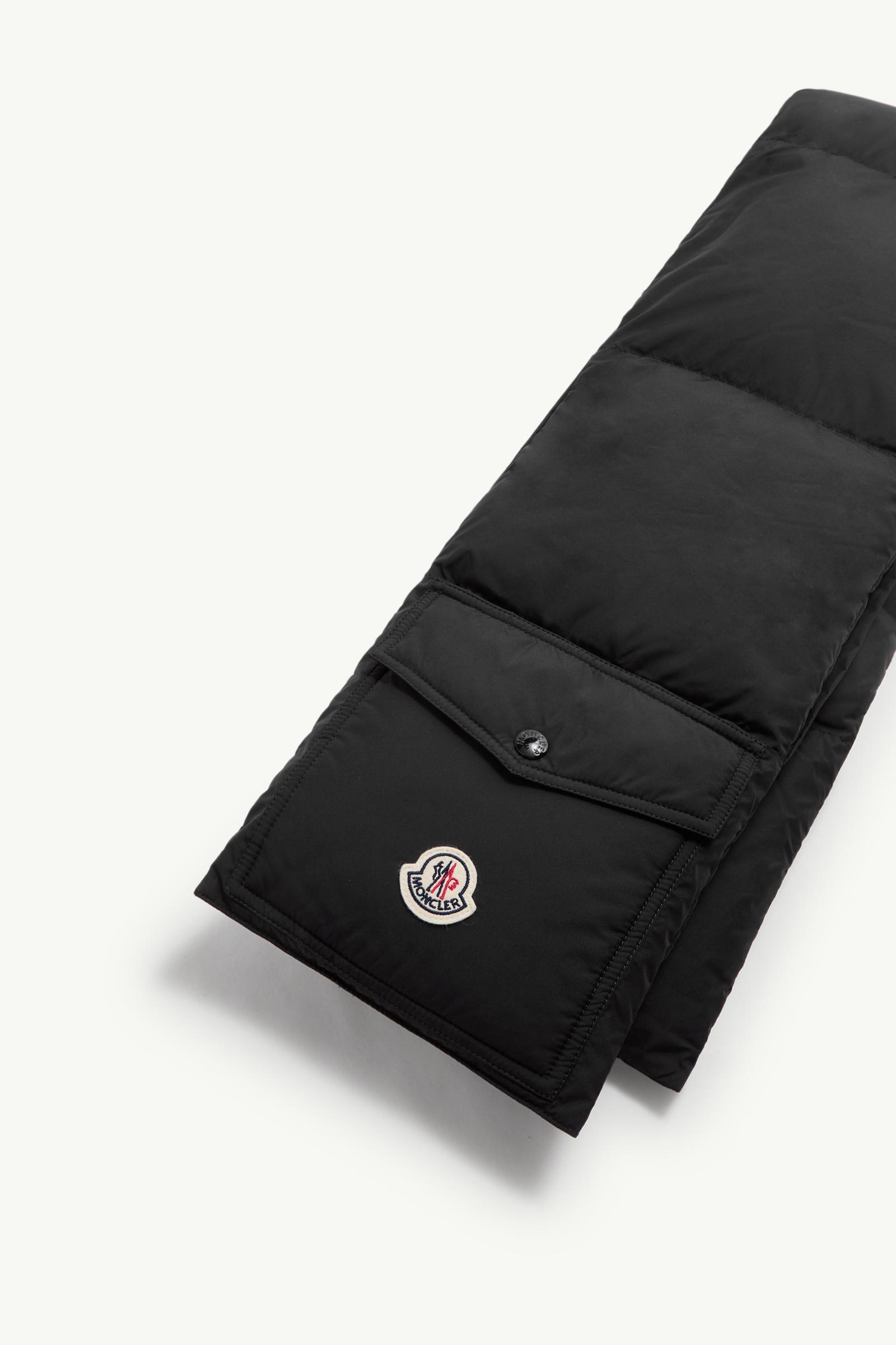 モンクレール　スカーフ Black Down Packable Scarf - Scarves & Gloves for Men
