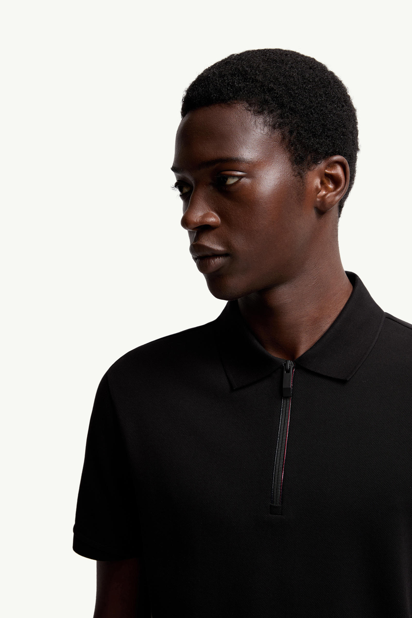 Polo de piqué de algodón con parche con logotipo Hombre Negro Moncler 5