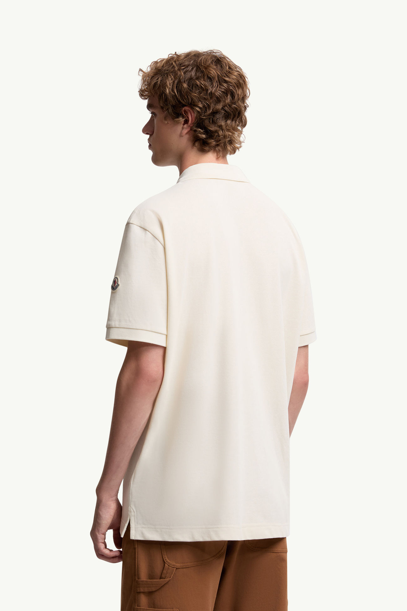 Poloshirt aus Baumwollpiqué mit Logoaufnäher Herren Weiß-Elfenbein Moncler 4