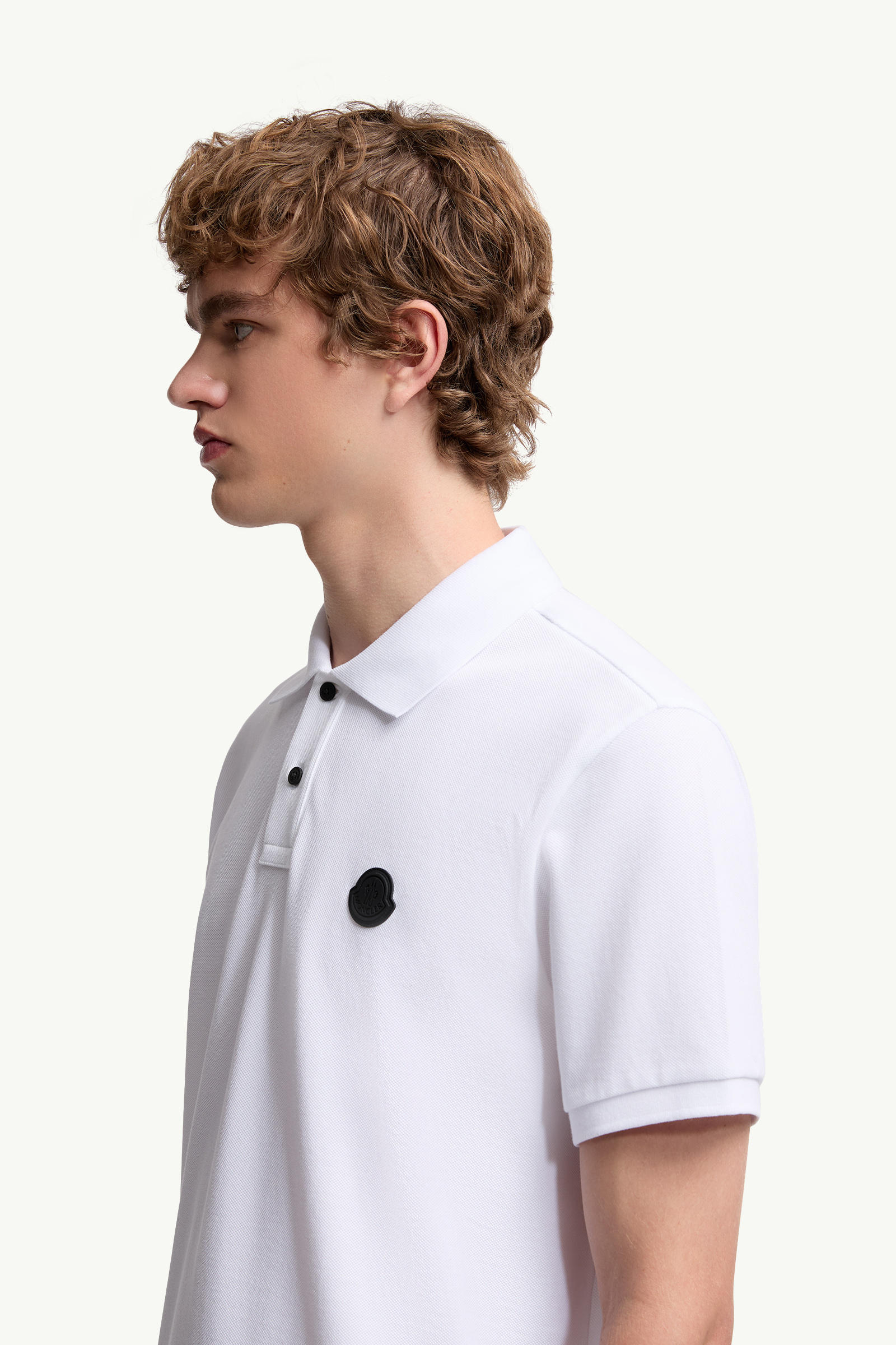Polo in cotone piquet con patch logato Uomo Bianco Moncler 1