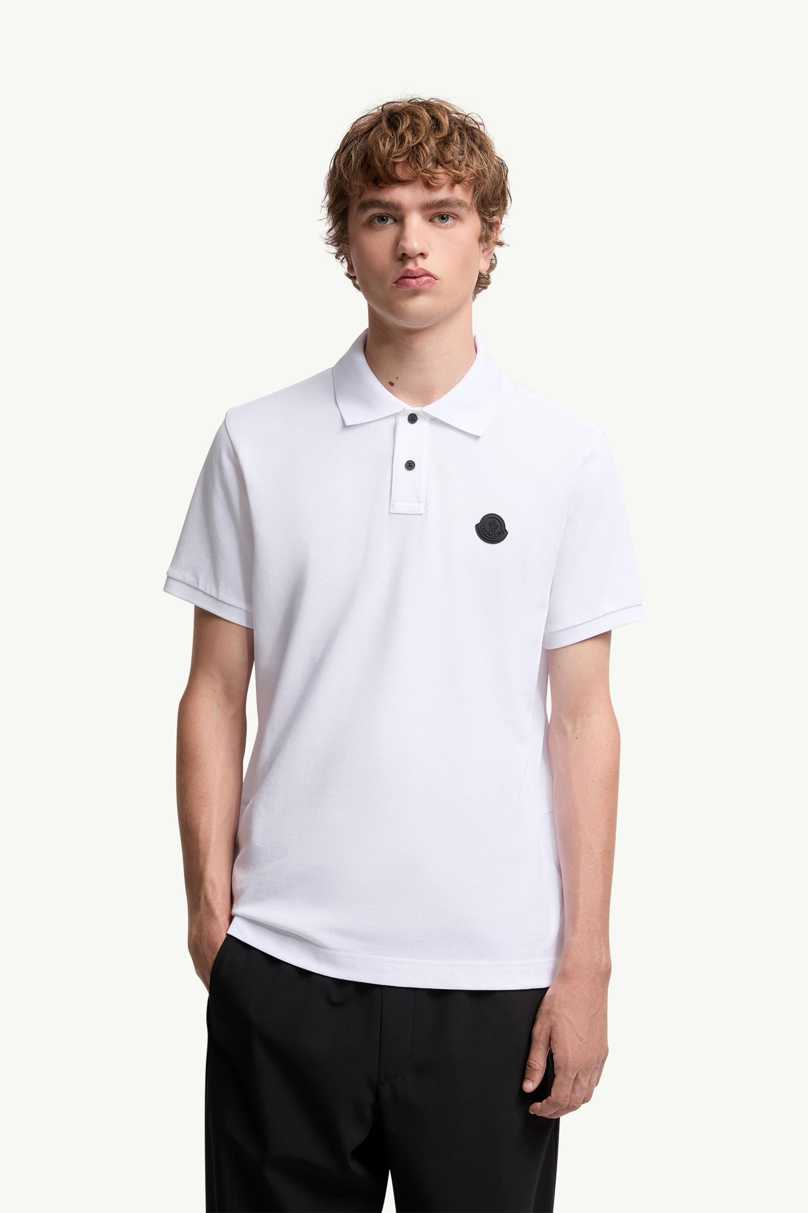 Polo in cotone piquet con patch logato Uomo Bianco Moncler 3