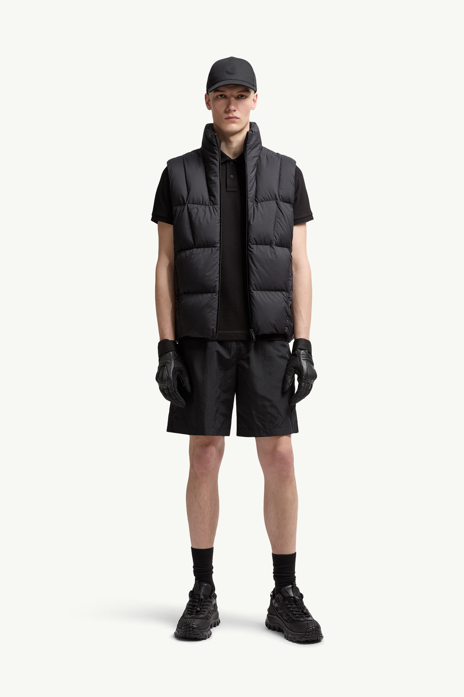 Poloshirt aus Baumwollpiqué mit Logoaufnäher Herren Schwarz Moncler 0