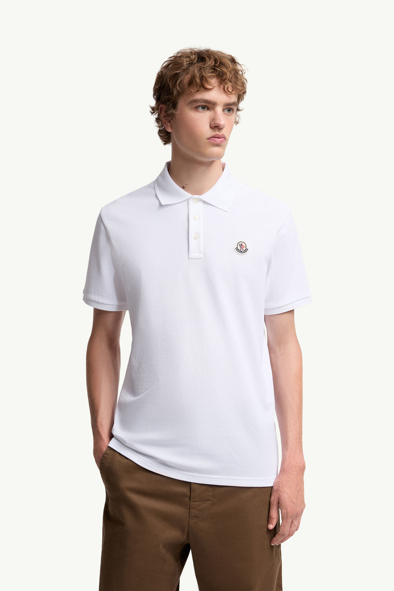 Poloshirt aus Baumwollpiqué mit Logoaufnäher Herren Weiß Moncler 3