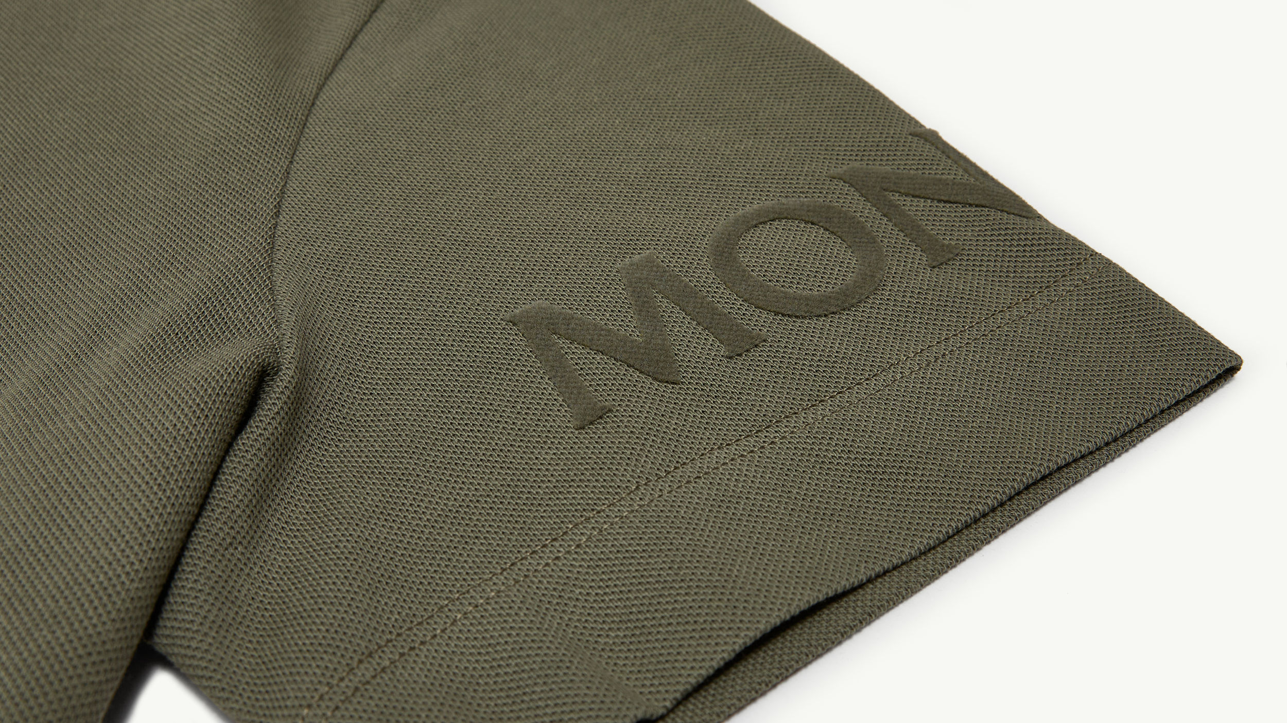 Slide 1 - 經典元素