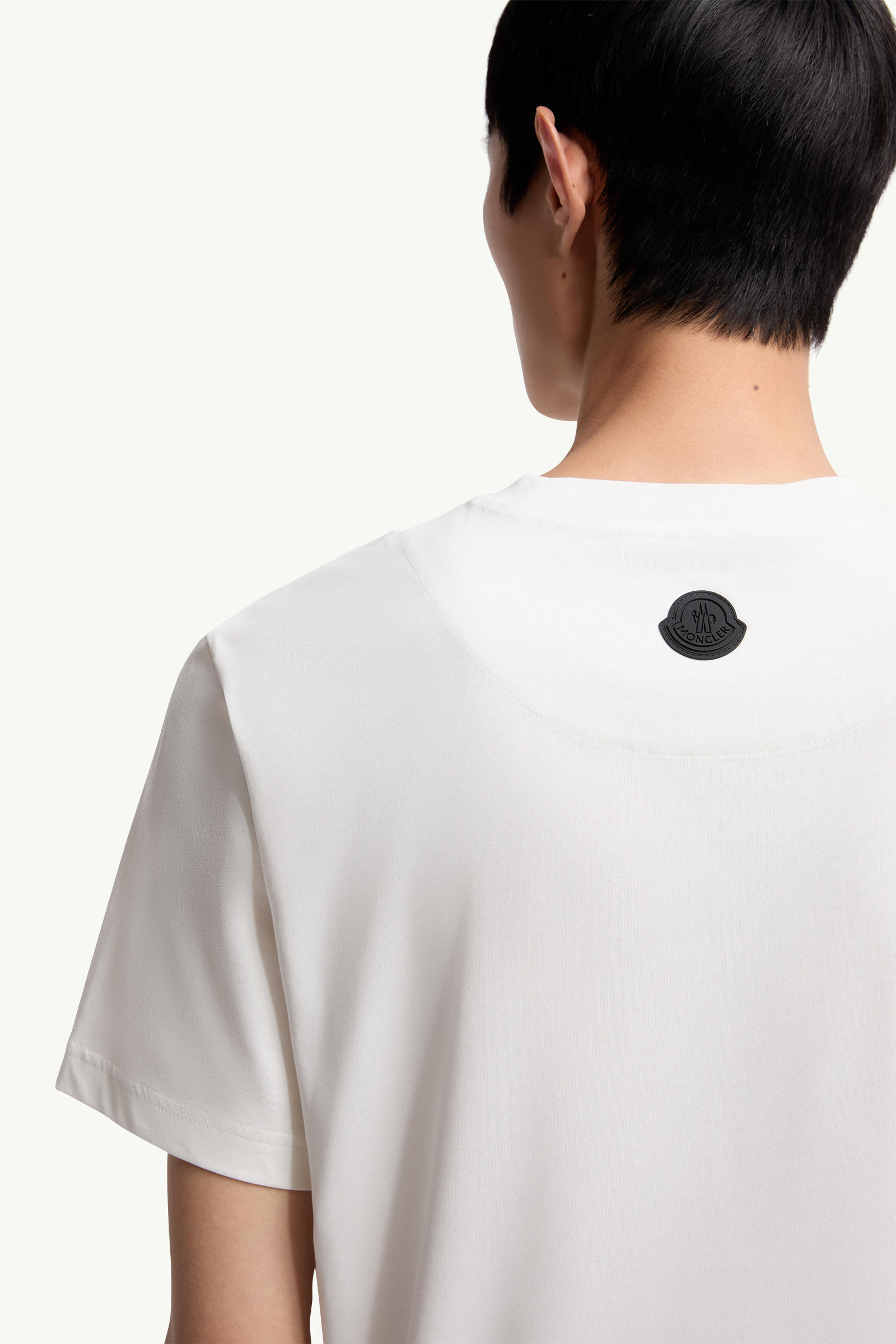 T-shirt in cotone con logo tridimensionale Uomo Bianco Moncler 5