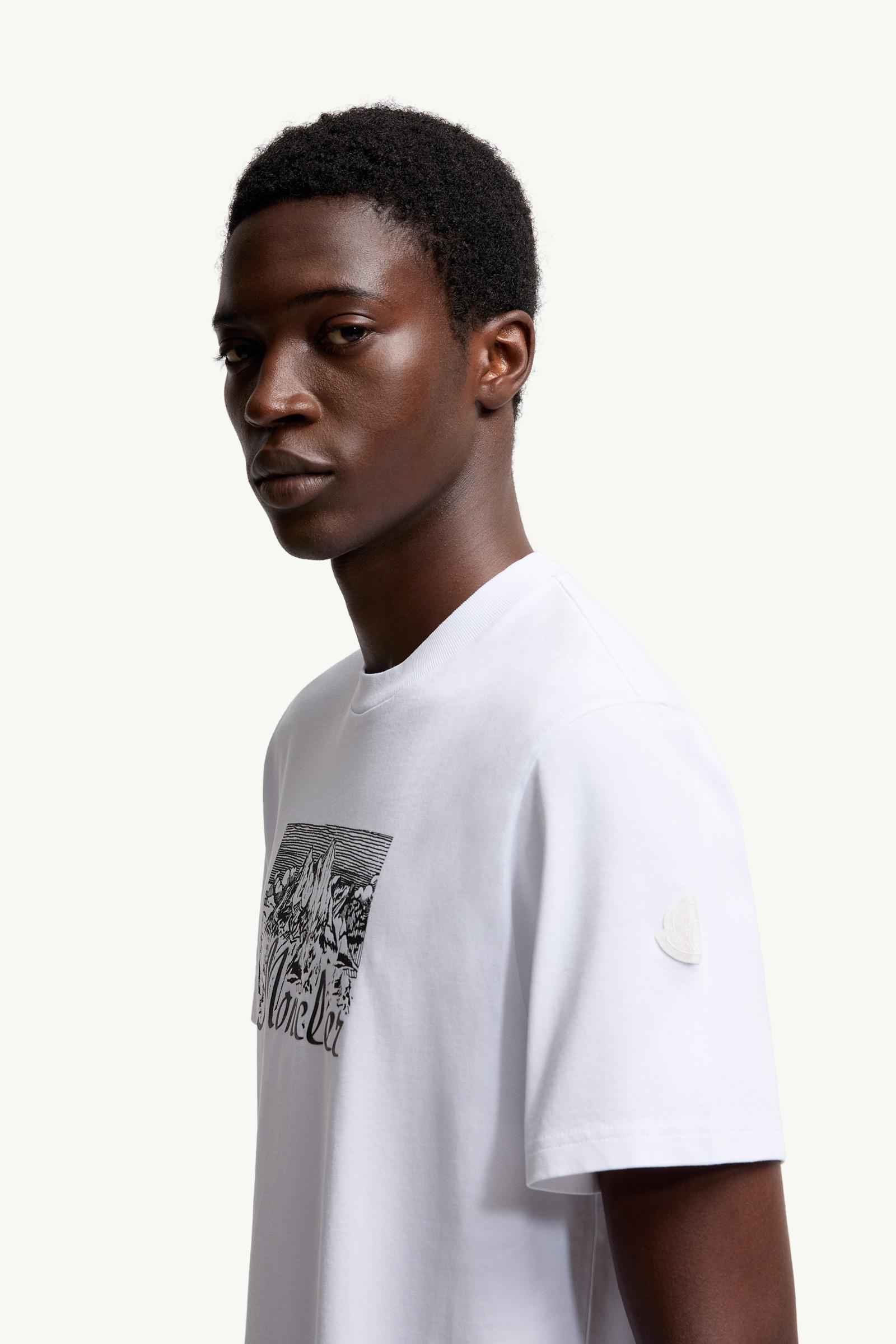 Mountain Logo Cotton T-Shirt Men White Moncler 1
