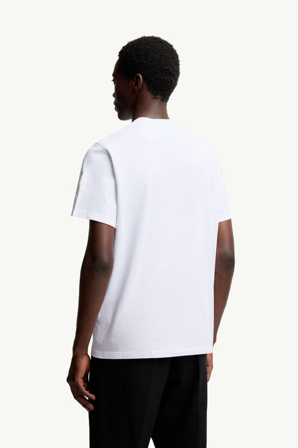 Mountain Logo Cotton T-Shirt Men White Moncler 4