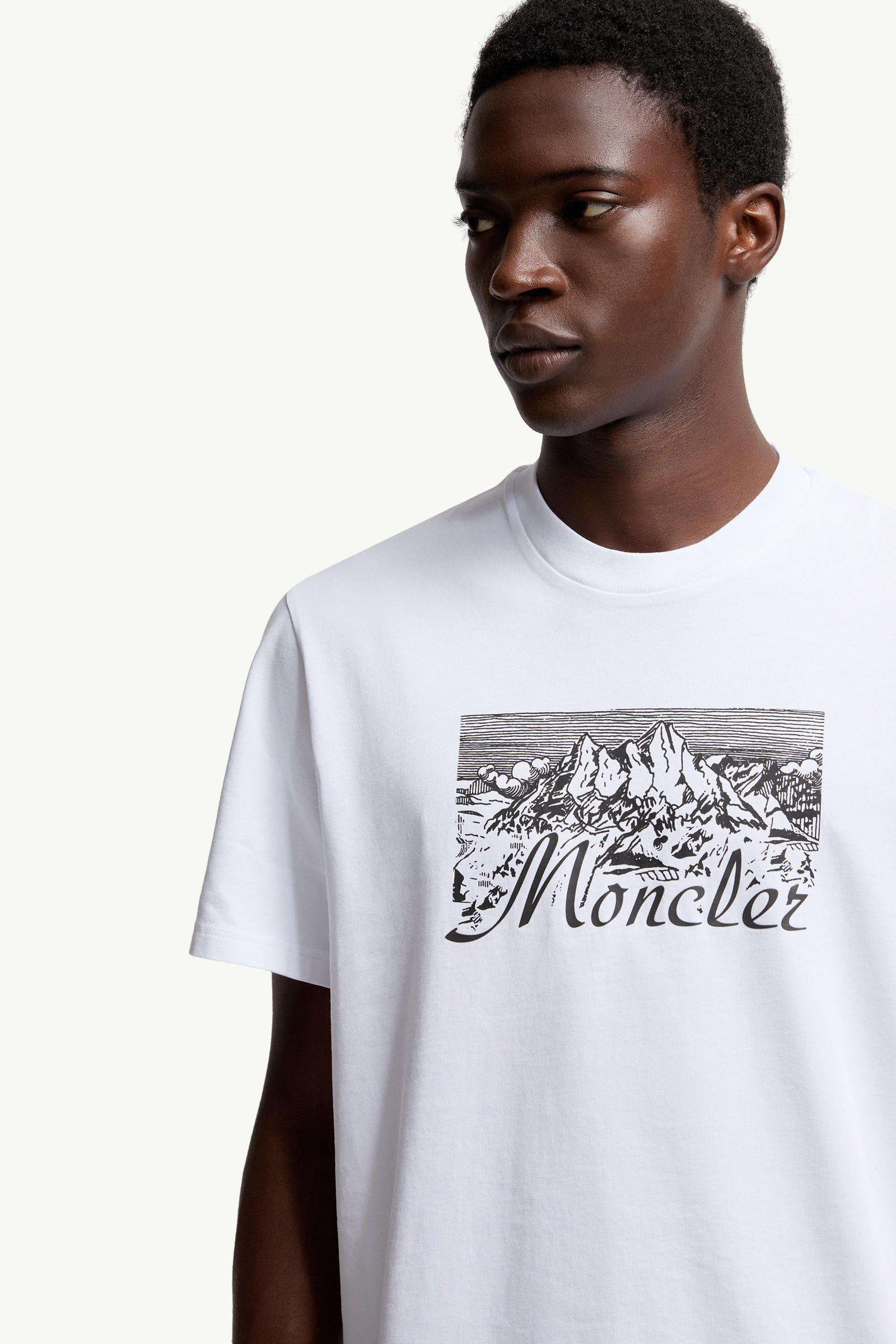 Mountain Logo Cotton T-Shirt Men White Moncler 5