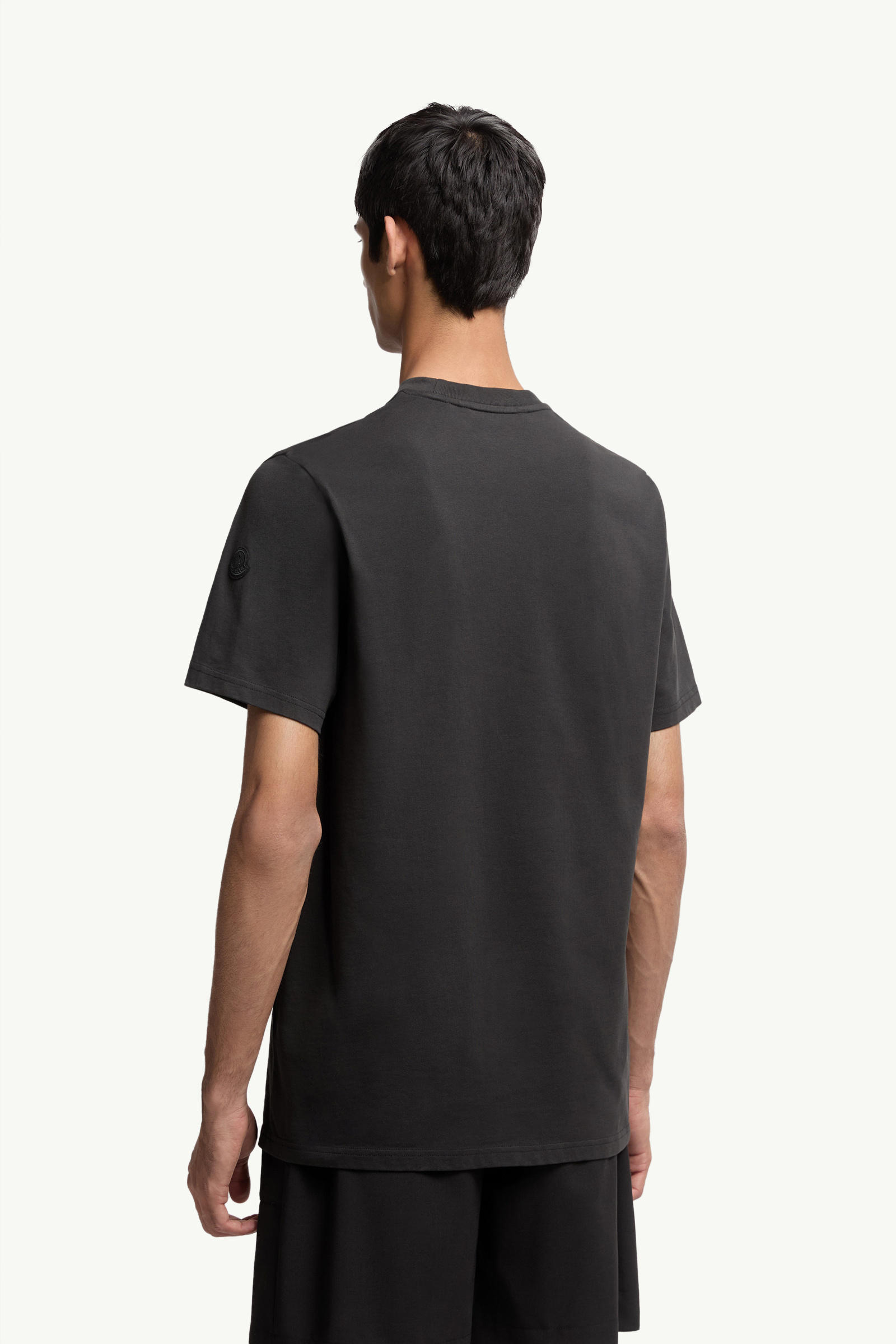 Mountain Logo Cotton T-Shirt Men Black Moncler 4
