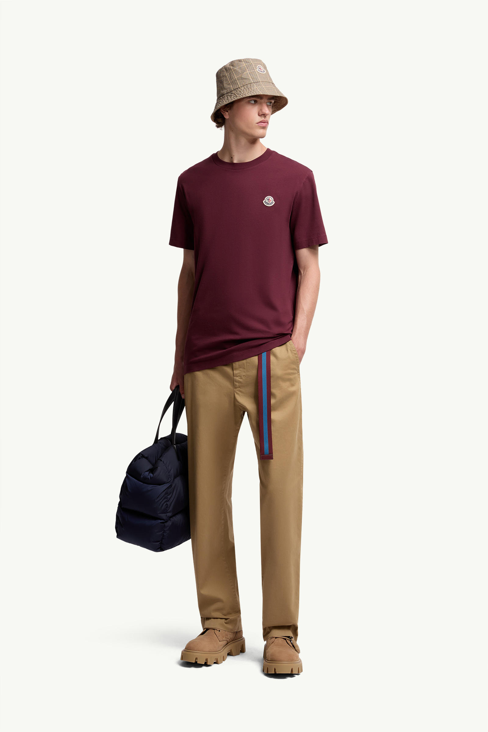 T-shirt in cotone con patch logato (Set da tre) Uomo BIANCO, BLU NAVY E BORDEAUX Moncler 0