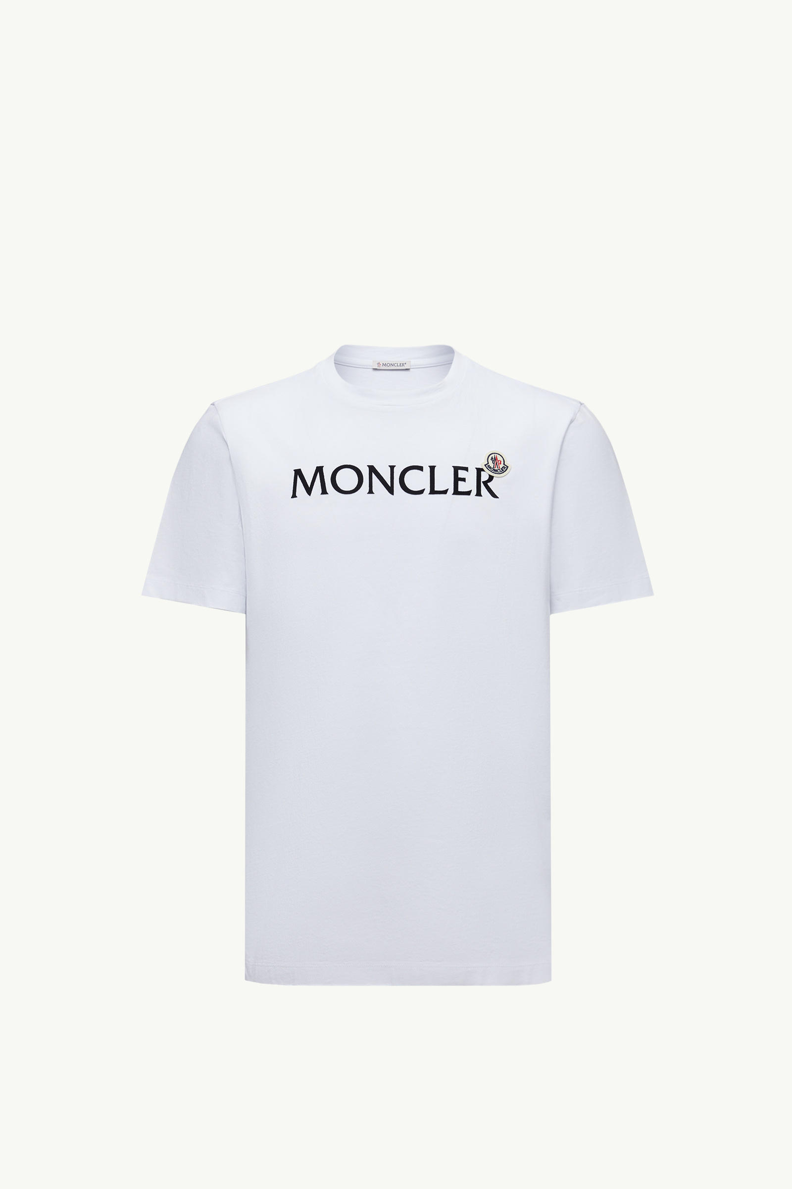 https://moncler-cdn.thron.com/api/v1/content-delivery/shares/dpx6uv/contents/K20918C000368390T001_F/image/K20918C000368390T001_F