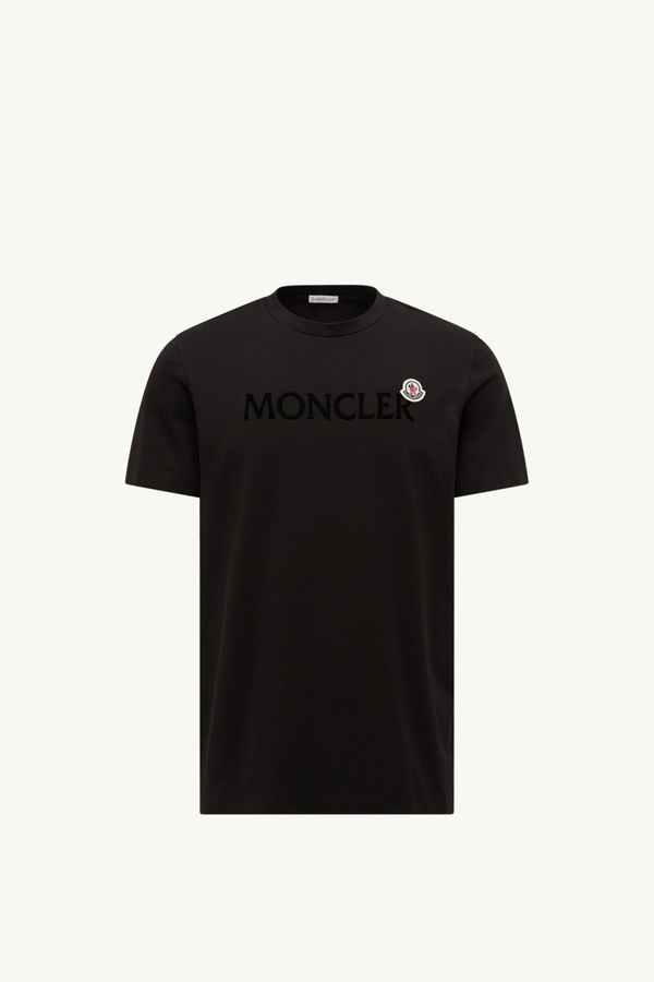 https://moncler-cdn.thron.com/api/v1/content-delivery/shares/dpx6uv/contents/K20918C000368390T999_F/image/K20918C000368390T999_F
